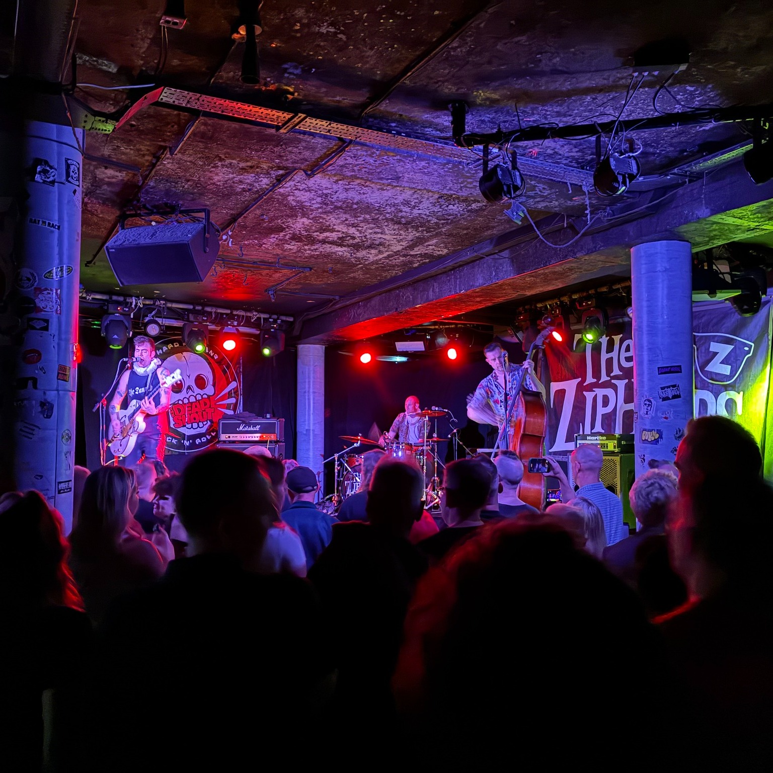 Well this is the last of my joint 'Road and Zipheads' posts. Firstly hats off to the highways team - just look at those beautiful white lines - at least 20 short ones and 3 long ones! The advertised five day schedule had them knocking out around 5 lines per day but these absolute legends did the whole lot in a couple of hours! Please, someone give them the contract for HS2 - they'll have it sorted before the end of the month.
Secondly, and perhaps even more impressive, well done to The Zipheads for a tremendous album launch gig at the Underworld on Friday. The lads played an absolute blinder and I'm getting more excited by the day to have them playing at our festival this year (30th August ... make sure it's in your diary).
Perhaps subliminally inspired by the roadworks on the lane, we've concreted over the dodgy bits of flooring in the brewery. It's flippin' ace! None of you should need a reason (beyond great beers) to visit the brewery, but if it tickles your fancy I won't hold it against you if you also come to admire the new road surface or swoon over the new concrete patches.
Taproom Opening:
M-F 8 till 4
Sat: 11 till 5
See y'all soon
The 3 Construction workers of St Albans
@zipheads @hertshighways Ed Sheeran