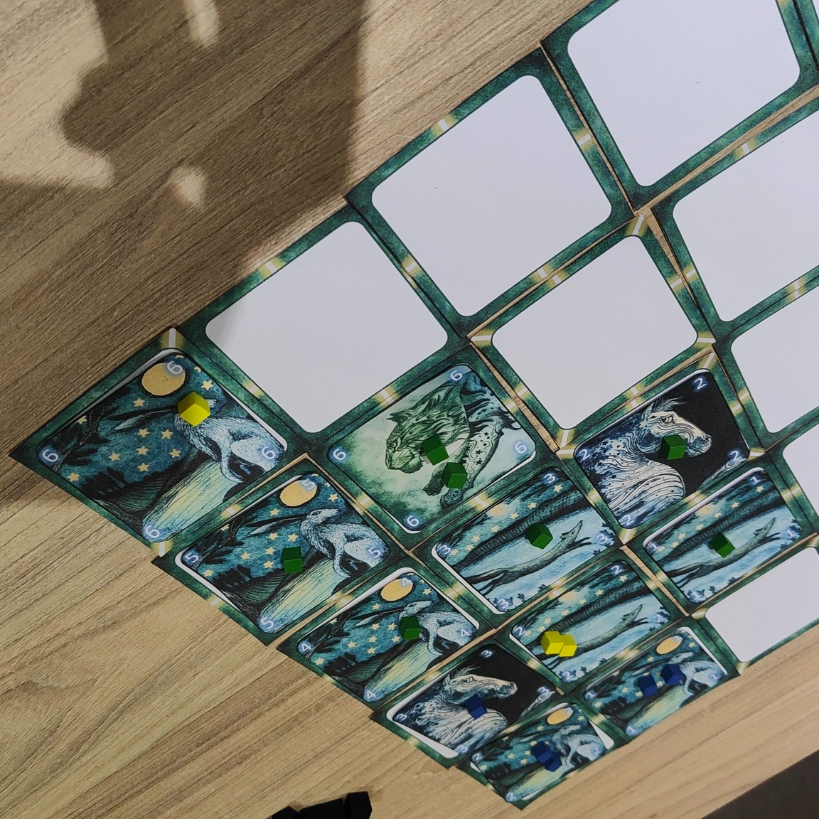 Welcome to sneak preview Sunday. We are in final play testing on this one but what do you think it will be named?
#boardgaming #boardgamesofinstagramm #cardgame #ludusvulpes