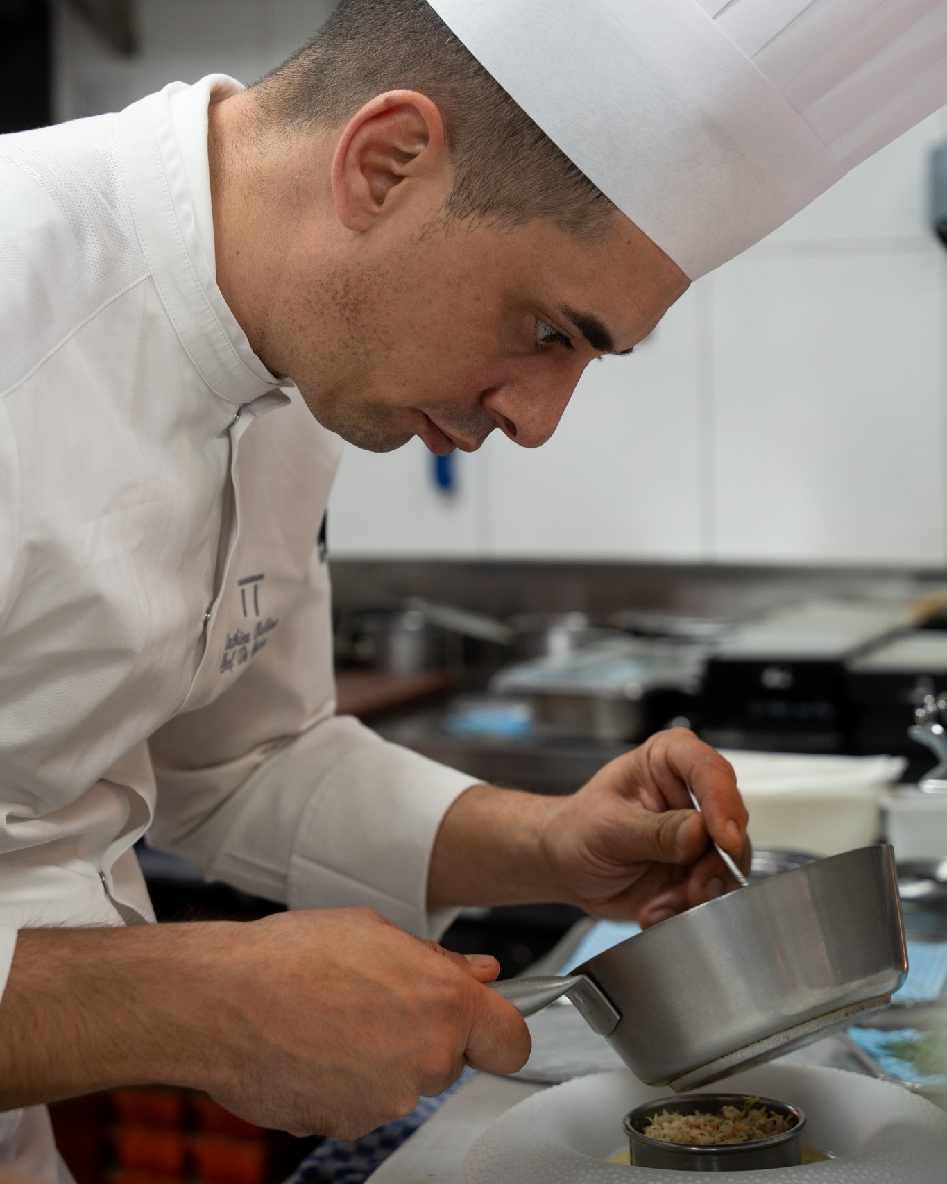 A master of subtlety and season, Chef Mathieu Balbino transforms ingredients into emotion.
For more information and bookings, please visit pierresdubai.com or call us at +971565256669
#PierresDubai #GaultMillauUAE #DubaiDining #DubaiFoodie #MichelinStar #MichelinGuide #LuxuryDining #FrenchCuisine #DubaiRestaurants #PierreGagnaire #FineDiningDubai #DubaiEats #DubaiFood #DubaiLifestyle #FoodieDubai #GastronomyDubai
