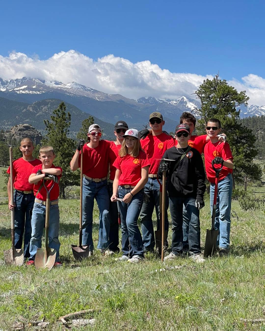 A huge thank you to the Rocky Mountain Young Marines for spending time with us at MacGregor Ranch! 🇺🇸 From diving into the Ranch’s rich history to lending a hand with community service projects, your hard work and positive energy made a lasting impact. We especially loved seeing the friendships formed with each other and the horses! 🐴 Come back soon!
Check out their full adventure weekend!
https://www.facebook.com/share/v/16PQ1M4Qgw/?mibextid=wwXIfr
