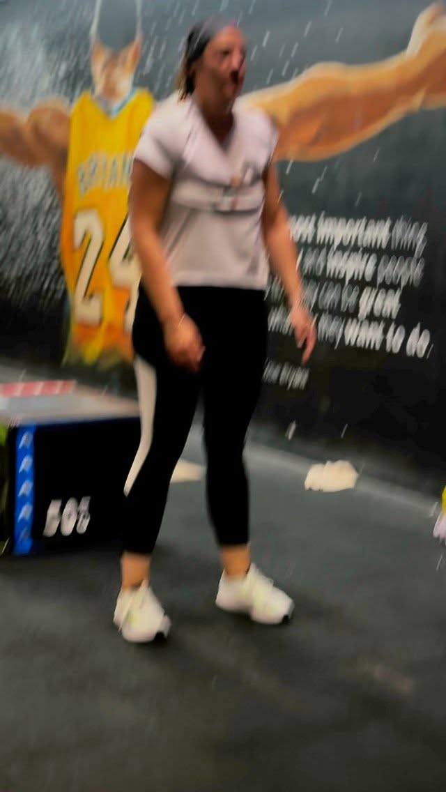 Sweat, smile, repeat - to je naše lekce Cardio ❤️🔥
V rozvrhu každé pondělí a čtvrtek - zařaď ji do svého kalendáře i ty 🙌🏼
#mambagymkladno #fitness #cardio