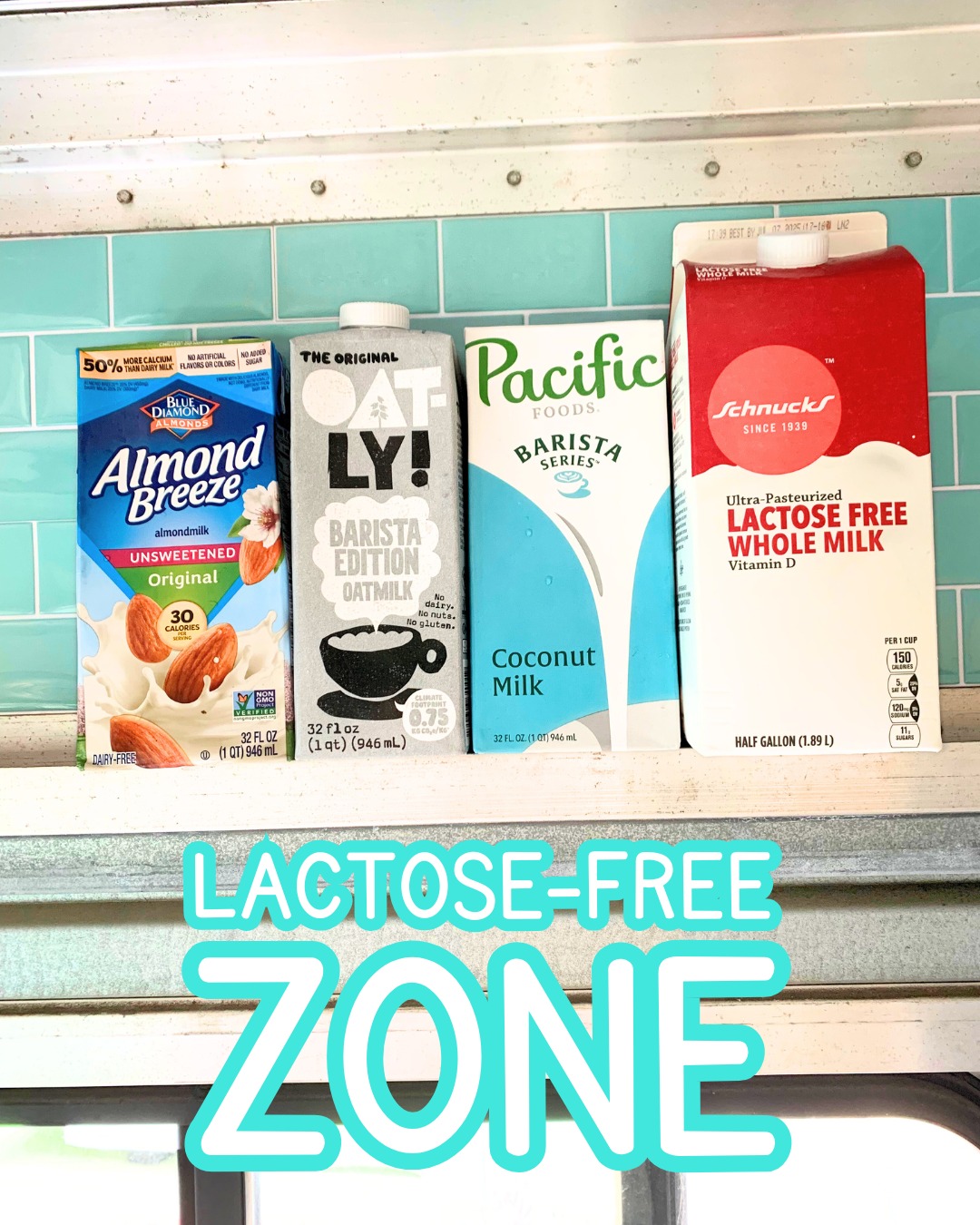 🥛 Now serving oat, almond, coconut, & lactose-free milk. We don’t judge— we just pour 💅