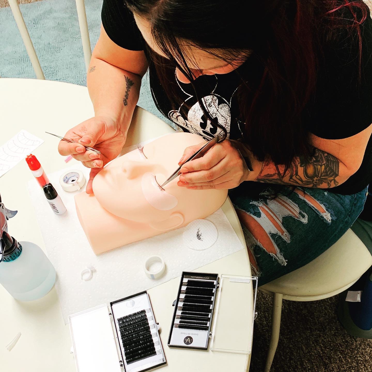 This isn’t your average lash training.
It’s a 2-day certified, hands-on experience designed to prepare you for real-world lashing.
Taught by a licensed educator.
Held in a professional, supportive setting.
You’ll leave with:
✔️ Real confidence
✔️ A certificate of completion
✔️ A clear understanding of Classic, Hybrid & Volume lashing
💸 Now only $999 (reg. $1,299)
🔐 $300 deposit due by June 30
💳 Payment plans available - remaining balance due July 14
📩 DM “CLASS” to reserve your seat!