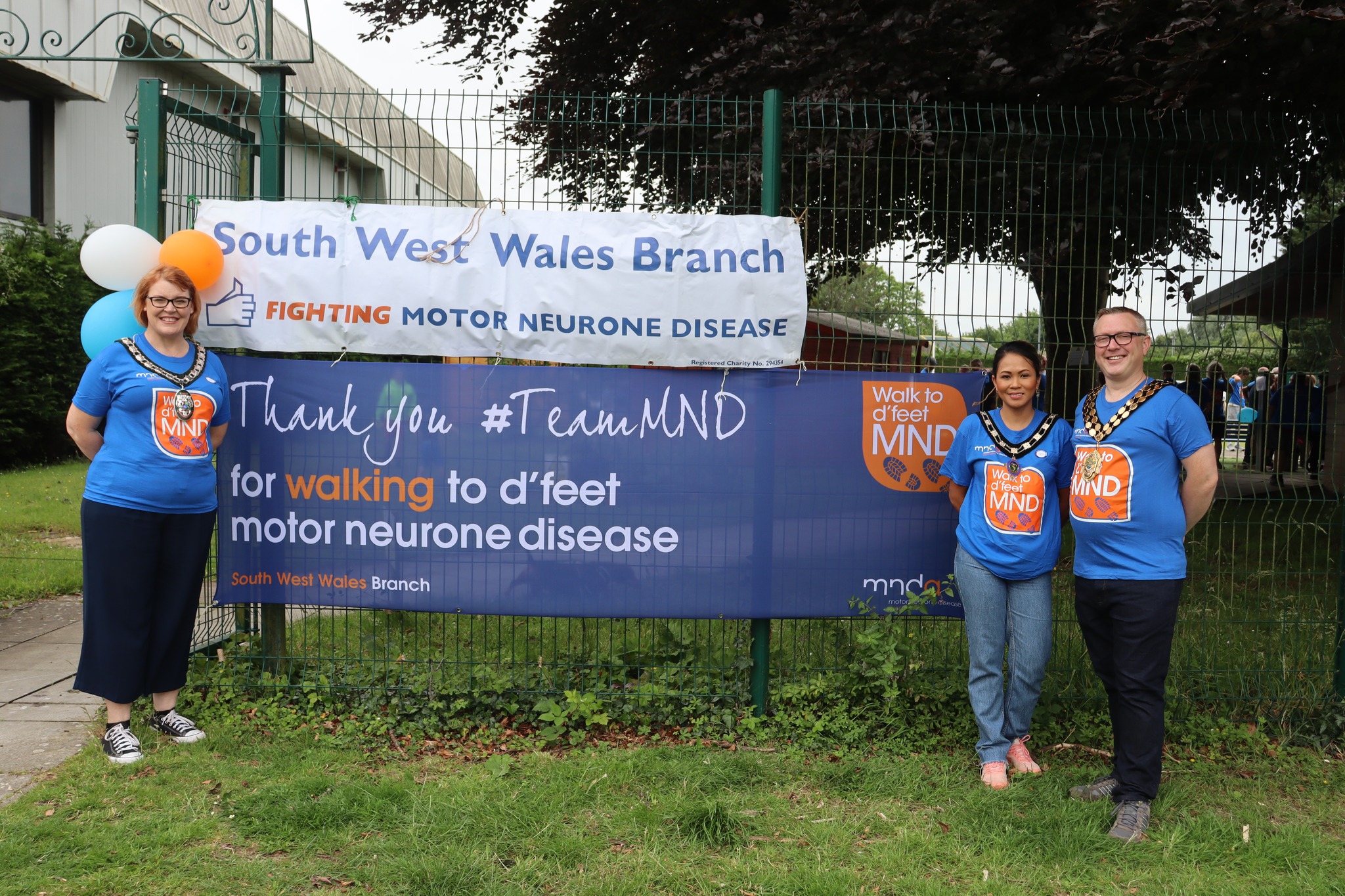It was an absolute pleasure to have the Chair of @lalestoncouncil Cllr Sarah Philpin - Independent - Cefn Glas and the Mayor and Mayoress of Bridgend Town Council Cllr Ian Spiller - Independent - Laleston, Bryntirion & Broadlands and J Spiller, Independent Councillor, Newcastle Ward, Bridgend Town join us at our annual Walk to DโFeet MND last weekend. We were truly honoured to have their presence and support to help set off the walk in solidarity with the MND community. ๐
Their participation means so much to all those affected by Motor Neurone Disease, and it serves as a powerful reminder of the importance of coming together to raise awareness and funds for vital research and support services.
Thank you for walking beside us in hope, strength, and determination.
#WalkToDFEETMND #MNDawareness #EndMND #CommunitySupport #TogetherForACure #HonouredGuests #MakeADifference #SupportLocal #HopeForACure #UniteForMND #MNDWarriors #CouncillorSupport #StepByStep #AnnualMNDWalk #StrongerTogether