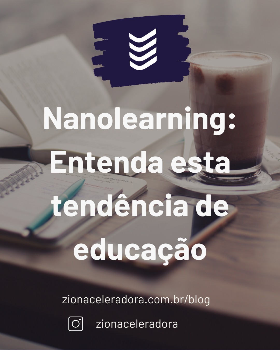 NANOLEARNING: ENTENDA ESTA TENDÊNCIA DE EDUCAÇÃO
As Metodologias Ágeis de Aprendizagem são uma tendência na Educação, já que conferem ao estudante maior independência intelectual, com ciclos de aprendizagem cada vez mais dinâmicos, interativos e guiados de acordo com as suas preferências.
Esse tipo de metodologia consiste em três pilares: agilidade, experiência intensa e conectivismo, características que contribuem para uma verdadeira transformação na maneira como o estudante aprende e como os professores podem se beneficiar do uso da tecnologia com vistas a entender as preferências de aprendizado dos jovens e os pontos de maiores dificuldades.
O Nanolearning é uma dessas metodologias ágeis. Basicamente, ele consiste em conteúdos curtos de aprendizagem que exigem de três a cinco minutos de foco, apenas. Por meio desse método, os estudantes assumem uma autodireção e vivenciam ciclos curtos de aprendizagem, experiências e interações sobre processos e ferramentas. Enquanto os professores, com agilidade, posicionam-se como mentores e implementam um processo de educação contínua, conectada e colaborativa.
Mas como o Nanolearning pode funcionar na prática? Confira mais sobre suas especificidades neste conteúdo.
Saiba mais no link da bio ou no site zionaceleradora.com.br