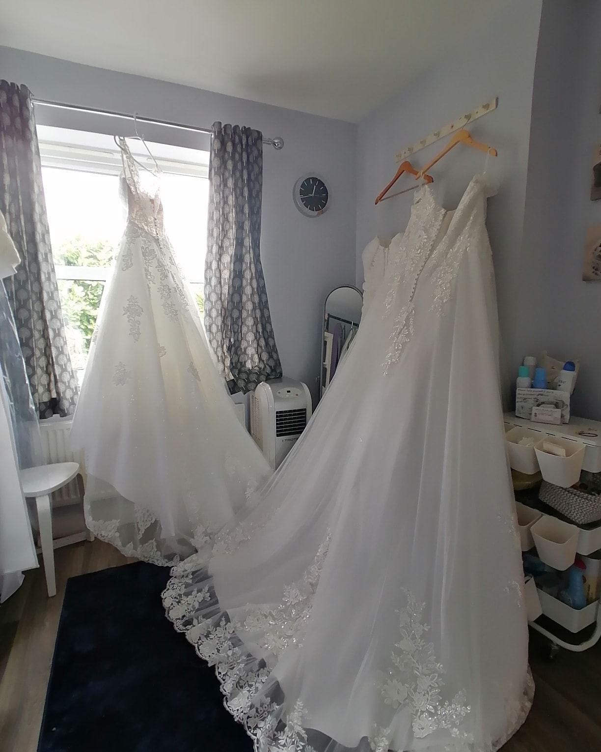 It's silly season here so if I take a while to return your call or message I promise I'll get back to you as soon as I can
I still have 1 slot left for an August wedding and plenty from September onwards. Now booking for 2026 too 👰🏼
#burton #brides #bridetobe #derbyshire #bridesmaids #clothingalterations #alterations #2025bridetobe #bridesmaidalterations #2025bride #weddingseason #wed2be #bride #wed4less #wed2b #swadlincote #dressmaker #bridalseamstress #swadlincoteweddings #weddingdress #weddings #bridalalterations #sewing