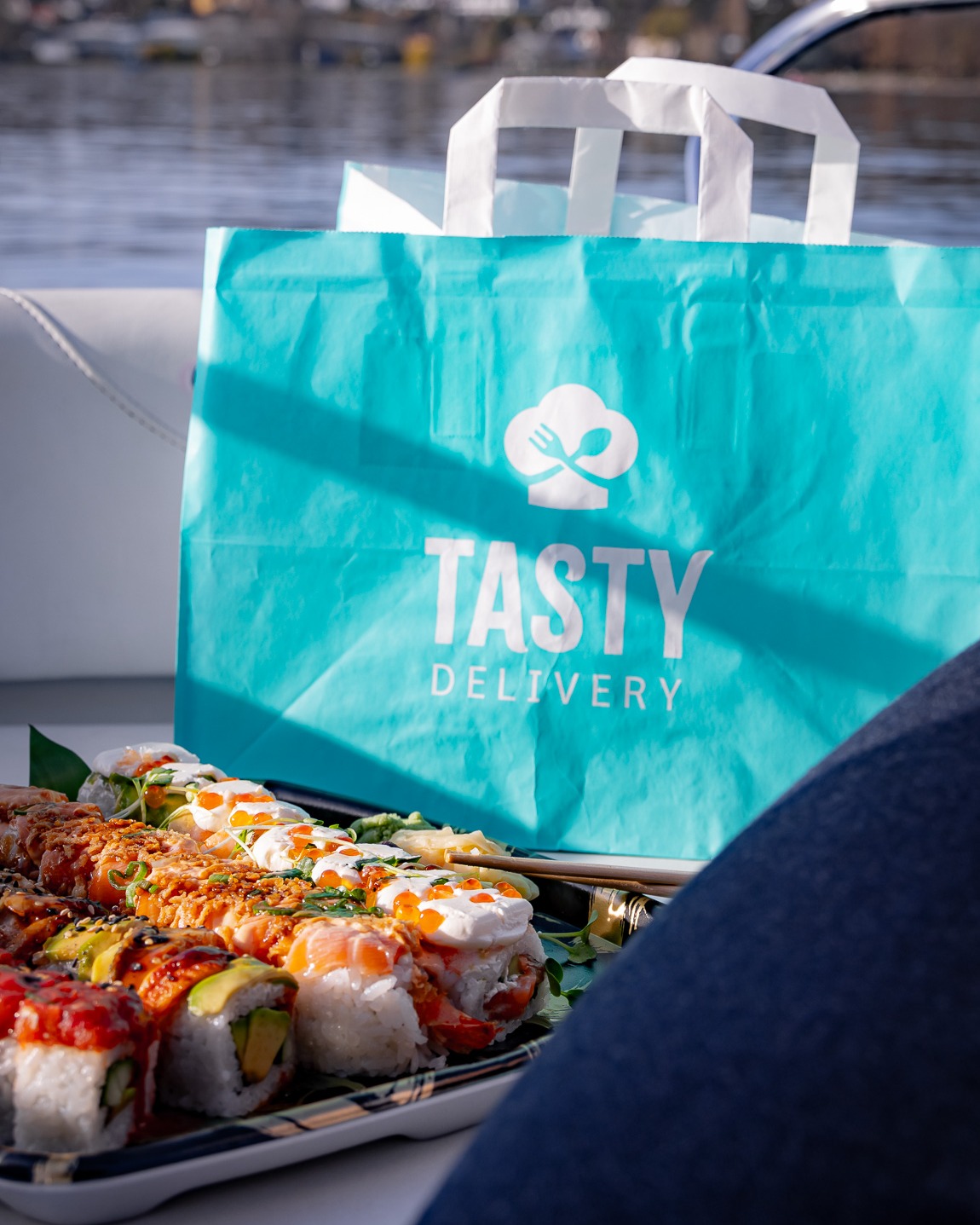 🍽️ Versandkostenfrei bestellen - Der Sommer wird Tasty! ☀️🎉
Aus Konstanz. Für Konstanz. Entdeckt die größte und beste Auswahl an Restaurants in Eurer Stadt – frisch, lokal und lecker!
Jetzt bestellen und dank unserer Sommeraktion versandkostenfrei schlemmen. Nur für kurze Zeit!
💸 Gutscheincode: TASTYSUMMER5
Jetzt direkt ausprobieren & den Sommer genießen!
www.tasty-delivery.de
*Dieser Gutschein ist nicht kombinierbar und kann nicht gegen Bargeld eingetauscht werden. Gültig bis 30. Juni 2025.
#tastydelivery #konstanz #bodensee #versandkostenfrei #sommeraktion #summer #tastysummer #sushi #eis #burger