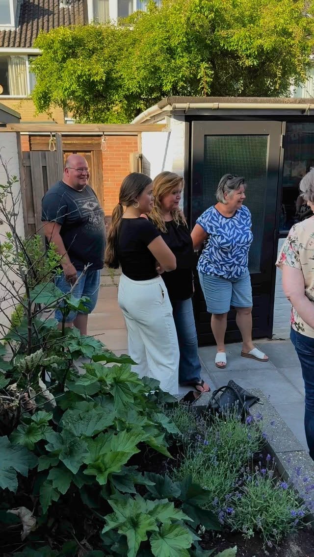 CakeMeHappy komt naar je toe
.
.
Glutenvrije cakebar nu voor elk feestje!
De Cakebar is geopend!
.
#cakebar #glutenvrijecakebar #cakemehappycakebar #decakebarvannederland #bruiloft #wedding #weddingsweets #trouwgebak #huwelijkfeest #event #kiesjeeigencake #lovetobakeyouhappy #weddingevents #weddingidea #bruiloftinspiratie #bruiloftplannen #bruidstaart #cakemehappyglutenfree #hendrikidoambacht #glutenvrijhendrikidoambacht