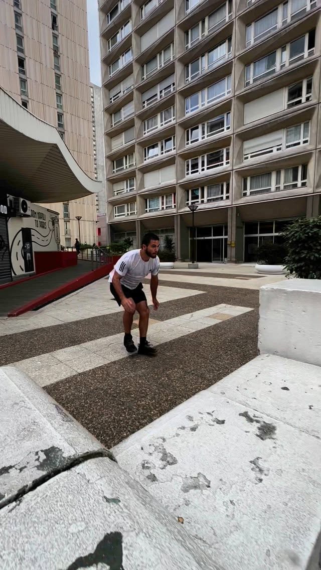 La répétition c’est la clé 🔥
#parkour #parkourparis #pkp