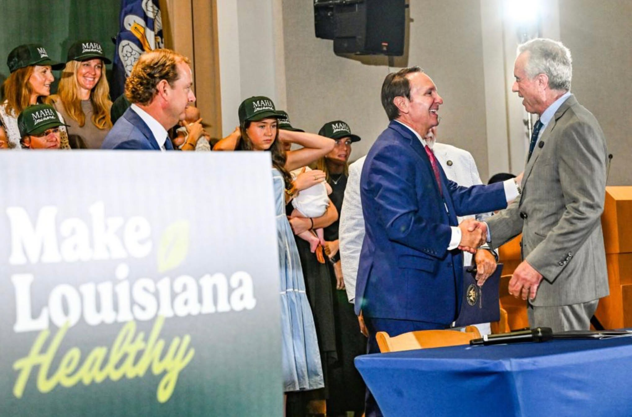 Three O’Clock Project was honored to stand alongside leaders and advocates at the recent bill signing in Louisiana. We proudly support the positive changes this legislation brings, especially efforts to make the food our kids eat healthier and to strengthen our local economy by supporting Louisiana farmers through local purchasing. 🌱🍎
#FeedTheFuture #BuyLocal #HealthyKids #ThreeOClockProject