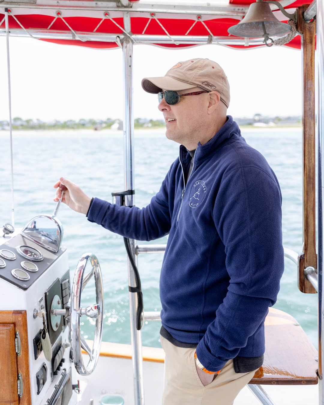 July is here and it’s one of our busiest months! 🌊⚓️
If a sunset cruise, family fishing trip, or oyster tasting is on your summer list, don’t wait… spots are going fast!
Secure your seat now at nantucketbywater.com and get ready to enjoy the island from the best view, on the water.
#nantucketbywater #nantucket #nantucketsummer #nantucketlife #nantucketactivities