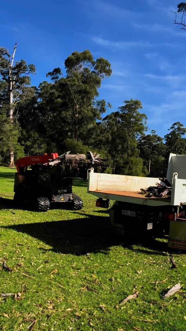 We’re live! Callcup Contracting is officially open for business in Pemberton and surrounds.
✔️ Earthmoving
✔️ Agri-Services
✔️ Fencing
✔️ Agricultural Machine Operation
✔️ Fire Breaks
✔️ Mulching
✔️ Land Clearing
✔️ Site Prep
You name it. We do it.
-
-
-
Contact us today:
📩callcupcontracting@gmail.com
☎️0499 112 128.
#pemberton #contracting #earthmoving #localbusiness #rural #CallcupContracting #NewBusinessWA