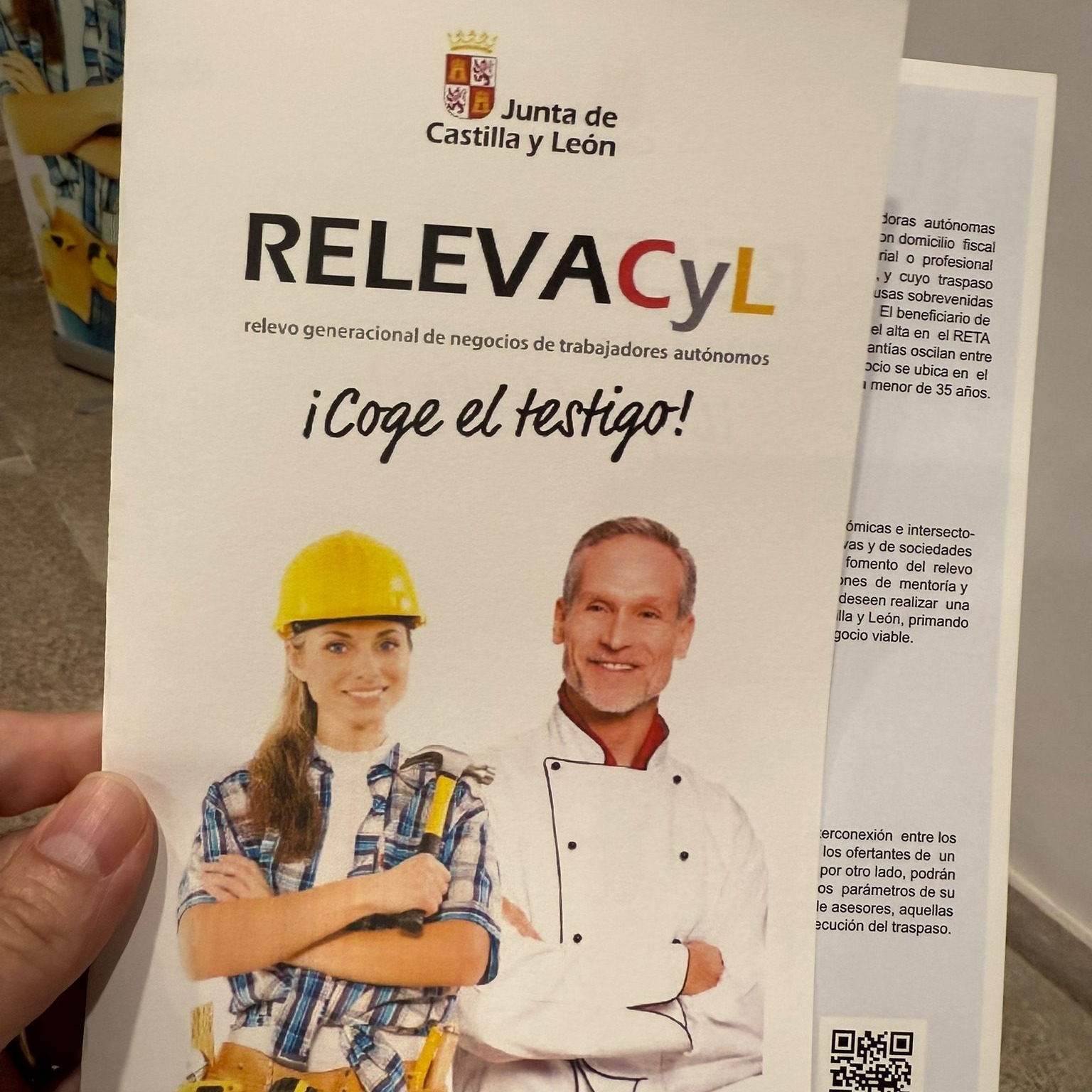 ⏱Hoy asistimos a la presentación de RELEVACyL.
👉RELEVACyL es un programa diseñado por la Junta de Castilla y León para fomentar el relevo generacional a través del trabajo por cuenta propia o autónomo.
👉RELEVACyL ofrece ayudas a aquellos autónomos (RELAUT) que quieran dar continuidad a una actividad empresarial a través del traspaso por cese sobrevenido o jubilación de su titular, así como a las asociaciones del sector (RELEM) que puedan ayudar y acompañar en el proceso de sucesión empresarial.
ℹMás información en la página de la Junta de Castilla y León:
https://empresas.jcyl.es/web/es/economia-social-autonomos/novedad-programa-relevacyl.html