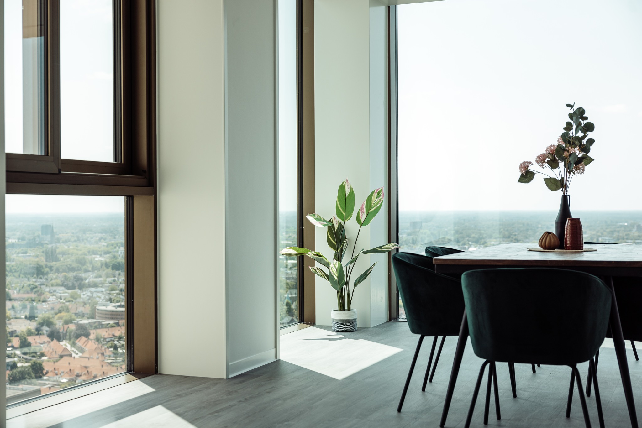 Discover your new home through @roofz.eu – the easiest way to find a fully equipped apartment at one of The Cohesion’s locations. Whether you're moving to Amsterdam, Almere, Rotterdam or Eindhoven, your next chapter begins here.
Become part of the Cohesion community in Almere, Amsterdam, Eindhoven and Rotterdam!🏡🤝
#community #thecohesionlife #amsterdam #apartments #studios #colivinglife #colivingcommunity #colivingamsterdam #urbanliving #health #wellbeing #sustainable #social #ambition #renthouse #wonenrandstad #youngprofessional