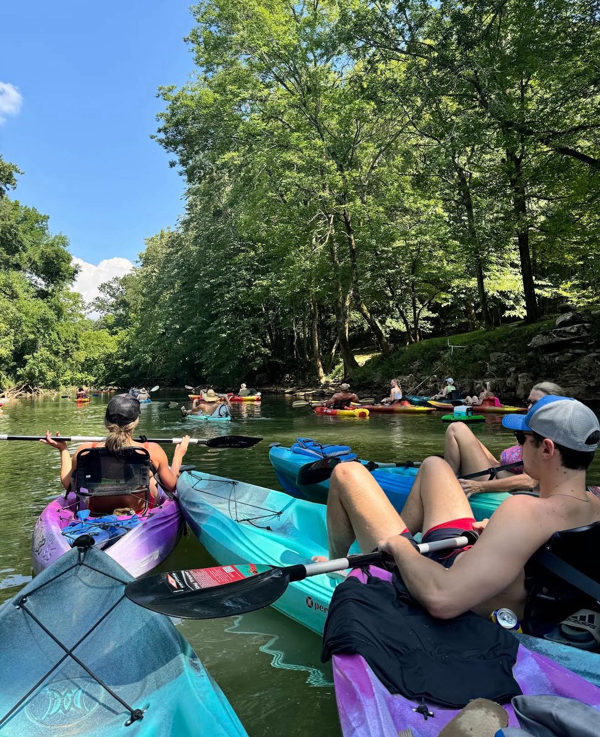 🌞 Summer scenes like this never get old! 🌊
There’s nothing like drifting down the river, surrounded by good friends, cool water, and peaceful shade. Whether you’re a seasoned paddler or just looking to relax and float, McMullen Cove delivers the perfect blend of fun and serenity.
📍 Just 15 minutes from downtown Huntsville
🛶 Single kayaks: $40 | Tandem kayaks: $60
🕘 Trips launch between 9 AM and 2 PM — all boats back by 6 PM
✅ Advance reservations required (no same-day bookings)
✨ Save time. Save money. Make memories.
Book now at tgladventures.com or give us a call at 256-693-3693.