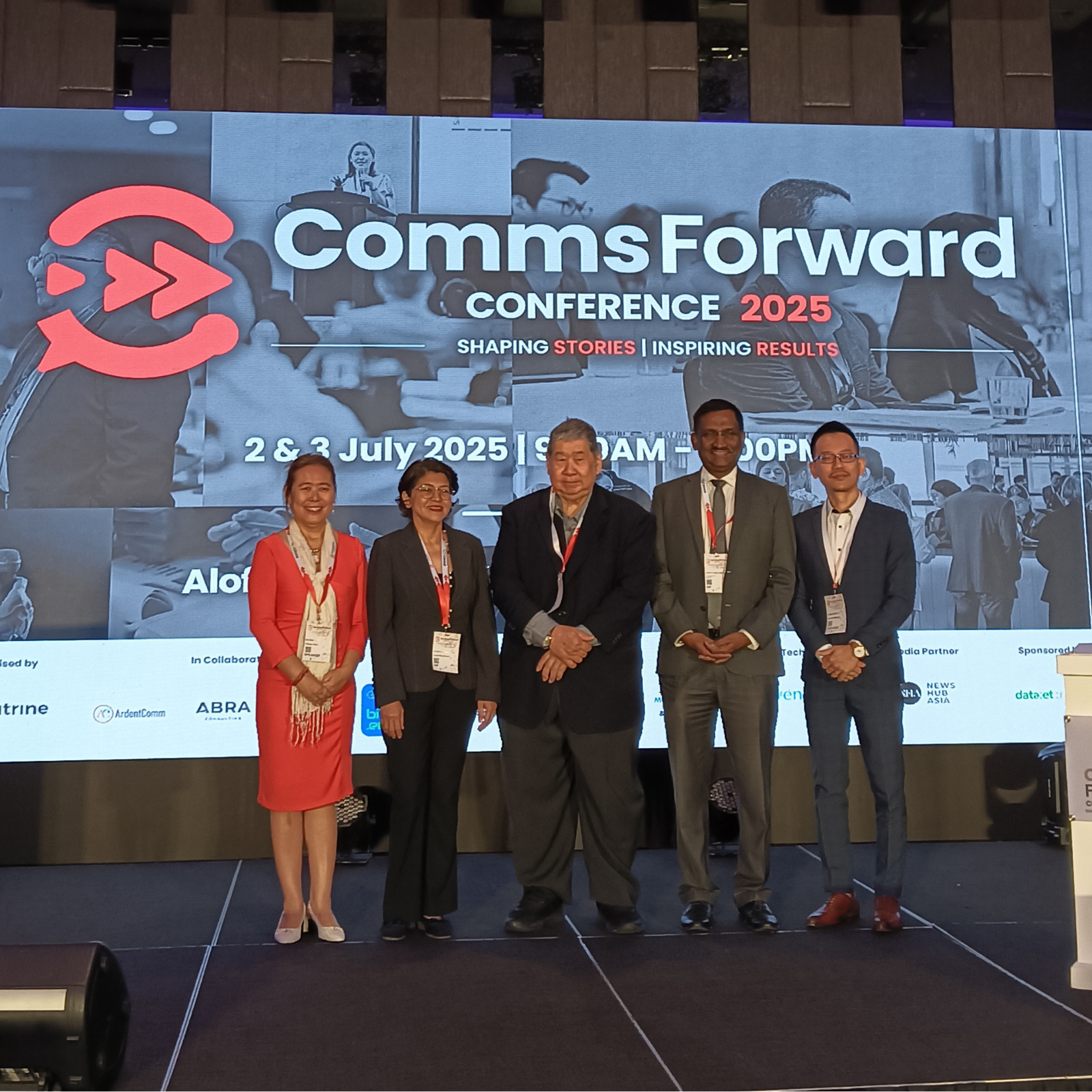 📸 LIVE FROM #CommsForward2025
From a high-impact launch to meaningful conversations across the room, Day 1 is off to a powerful start.
We’ve welcomed industry leaders, trailblazing communicators, and distinguished guests, all gathered to shape the future of communication.
The energy? Electric⚡
The insights? Already game-changing.
Whether it’s AI, crisis, ethics or stakeholder alignment, we’re not just talking about what’s next. We’re defining it.
This is where clarity meets strategy, and connections turn into impact💥
@practitioners.my
@pkamalanathan
@ardent_communications
@malaysianpressinstitute
@officialiium
@dataxetgroup
@westcoastexpressway
@imagipr
@fgvholdings
#CommsForward2025 #DefineWhatsNext #LeadershipInComms #FutureOfComms #StrategicComms #LiveEvent #HRDFClaimable