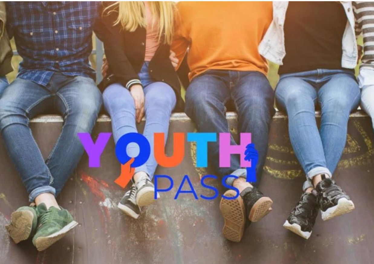 🙋♂️ Are you part of an Erasmus+ project? Claim your YOUTHPASS! 🙋♀️
Youthpass is your gateway to recognition for the skills and knowledge you’ve gained through Erasmus+ and European Solidarity Corps projects. 🌟
Here’s why it matters:
✅ Document your learning outcomes – Showcase your non-formal and informal learning.
✅ For all participants – Whether you’re a participant or a team member, you’re entitled to a certificate.
✅ Enhance your portfolio – Use it to stand out in education, employment, or volunteer opportunities.
💡 Did you know?
The responsibility to issue Youthpass certificates lies with the organisation hosting your project. Make sure to ask for yours!
📄 Learn more and claim your Youthpass: https://www.youthpass.eu/en/
🌍 Celebrate your achievements and be recognized for your contributions to change!
#BlueFront #ErasmusPlus #ClimateAction #YouthForChange #EUClimateAction #BlueEconomy #Sustainability #WaterResources #WaterJustice #EuropeanGreenDeal #EUYouth #ClimateJustice #Finland #Greece #Hungary #Malta #Italy