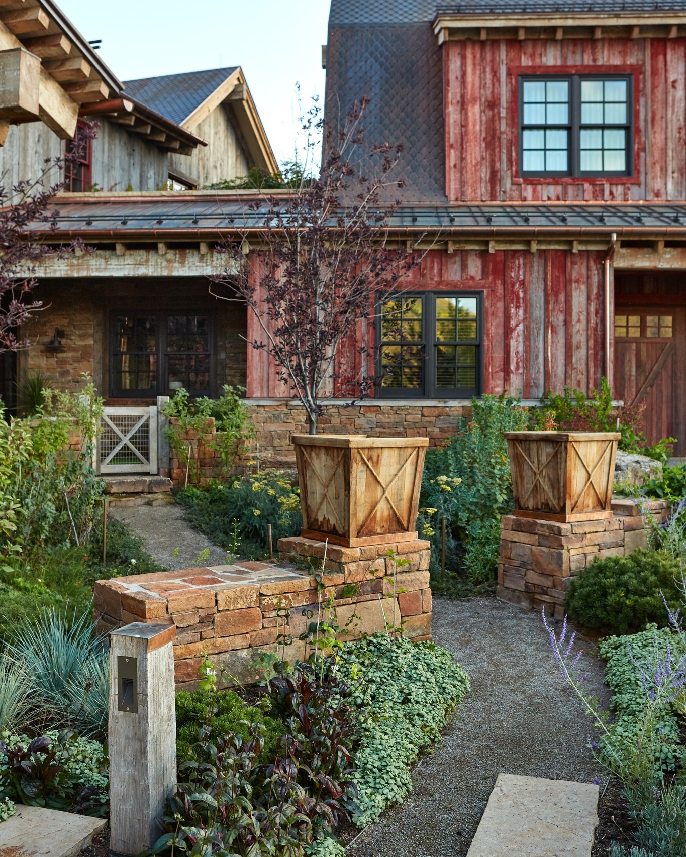 Set on land with a rich agrarian past🌽, this ranch carries forward a legacy of working the land while introducing a design language that speaks to today’s aesthetic.
The challenge in designing this residence was to ensure that the design intent, materials, and textures honored the latent history of the site while embracing its contemporary context. What evolved was an expression of thoughtful transition from an active ranch to a family-oriented respite that offers a novel interpretation of the agrarian homestead.✨
📸: @jasondewey
#RanchDesign #ModernHomestead #SiteSensitiveDesign #landscapearchitecture #landscapedesign #gardendesign #outdoorliving #landscapelovers #luxurydesign #luxurylandscape #gardensofinstagram #landarch #DetailsMatter #DesignWithPurpose #PlaceBasedDesign #DesignInspiration