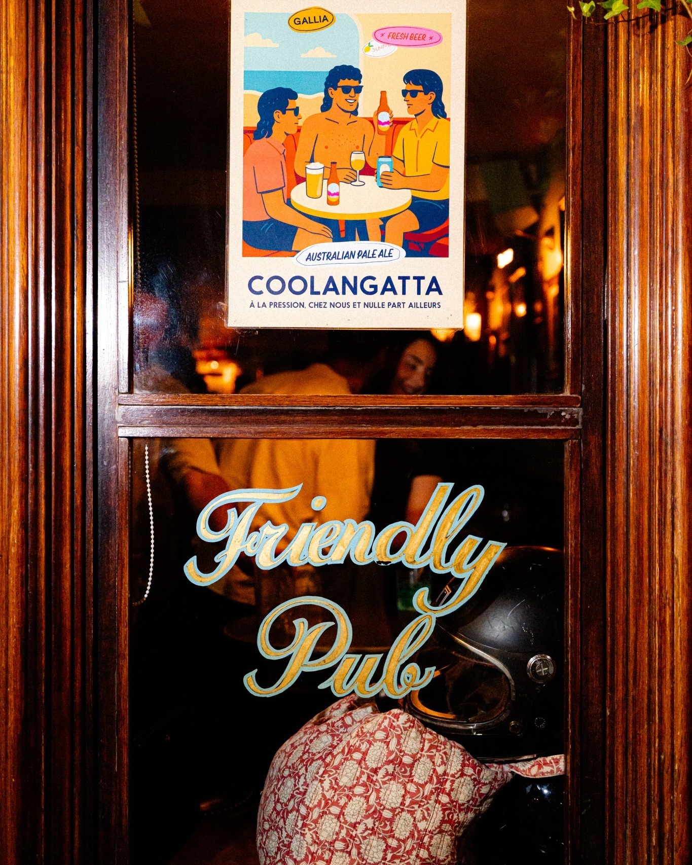 On est de retour ! Et pour vous rafraîchir notre bière Australian Pale Ale est toujours dispo 🍻