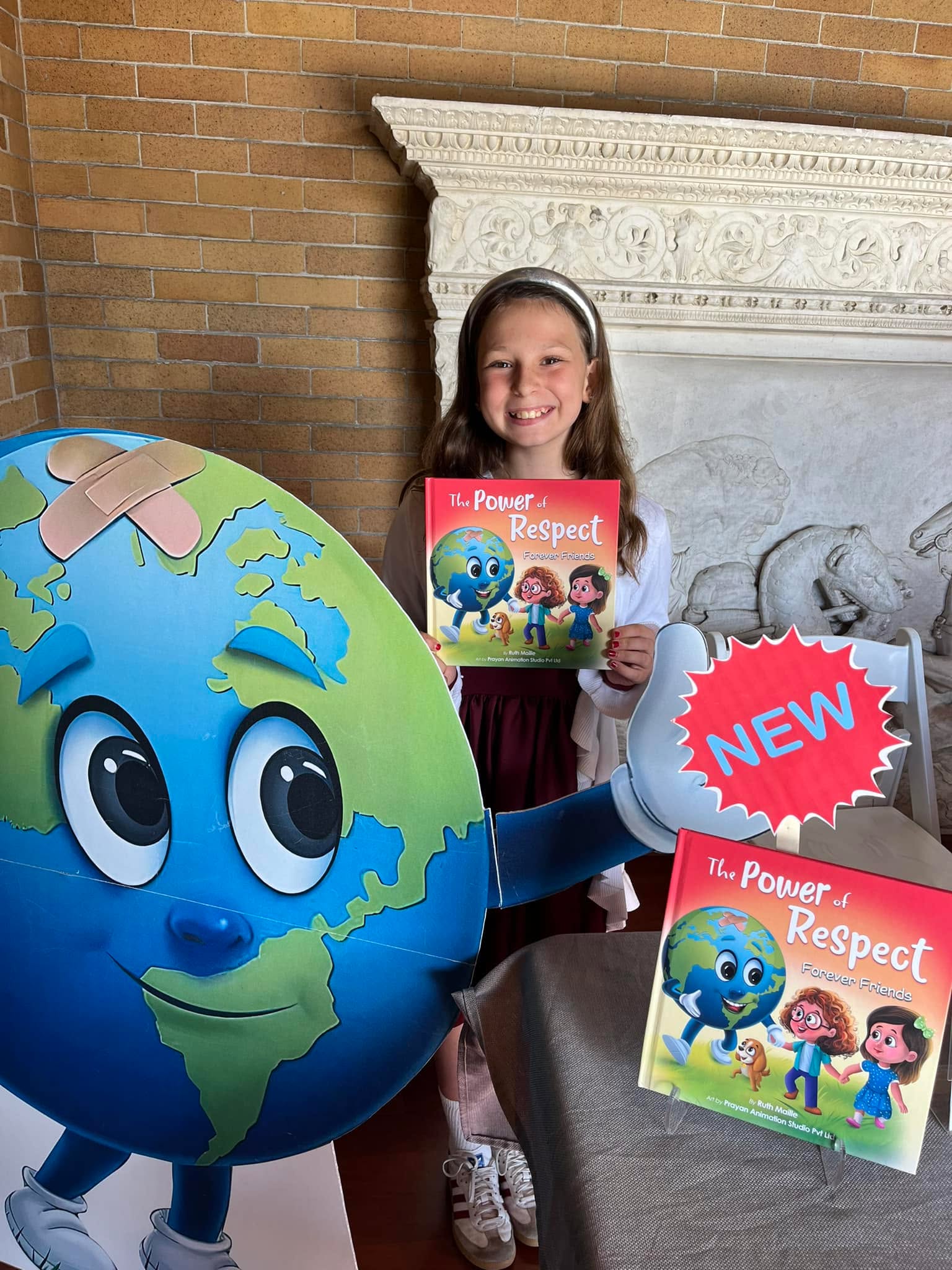 📣✨ Exciting Update! ✨📣
We’re thrilled to announce that
Eleanor has arrived at the Linden Place Autumn Artisan Market**! 🎉
She’s eager to share her journey and experiences in writing *The Power of Respect* and *Forever Friends*. 📚❤️
Don’t miss this unique opportunity to chat with her about the inspiration behind her books and the important messages they convey.
Join us today until **3 PM** for great deals, creative vibes, and the chance to connect with amazing authors! We can’t wait to see you here! 🍁✨
📍 **Location:** Linden Place
🕙 **Time:** 10 am - 3 pm
#LindenPlace #BookSigning #ThePowerOfRespect #ForeverFriends #SupportLocalAuthors