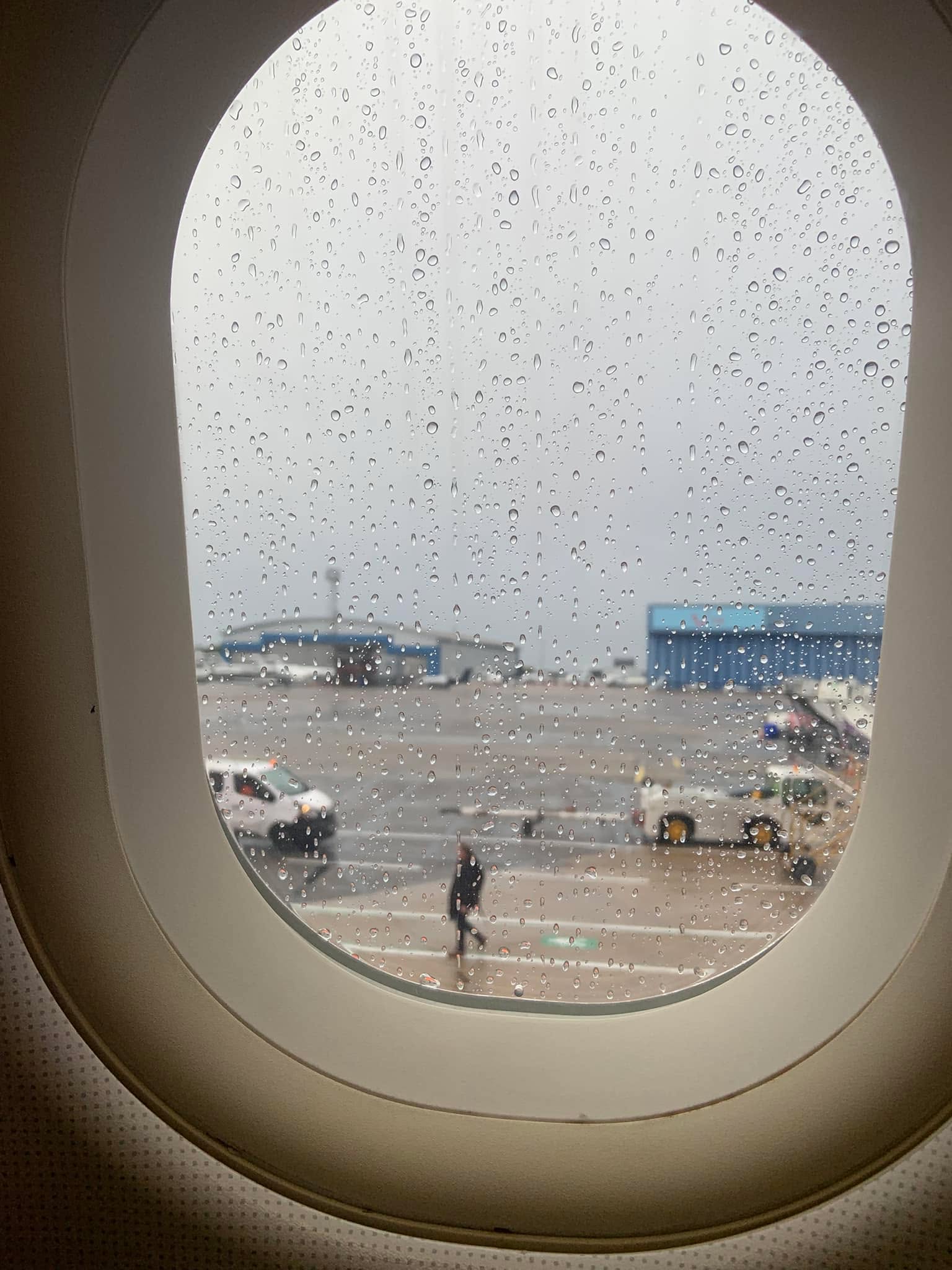 Back to the airport after a whole say at home. Hope it’s sunny up north!