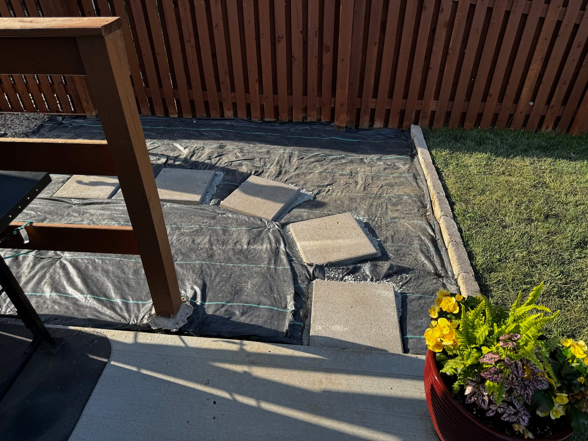 We got to lay some steppers recently for this amazing customer!
Just so we are on the same page......there is a ✅right way to lay steppers, and then there is every other way❌. **Disclaimer- we only lay them the right way.**
Yes, it takes longer, more material and muscle, BUT it's the right way and it will last! Don't cut corners with your landscaper/hardscaper! Contact Norman's for high quality work that lasts. #normanlawnllc #landscaping #pavers #steppers #wedoitright