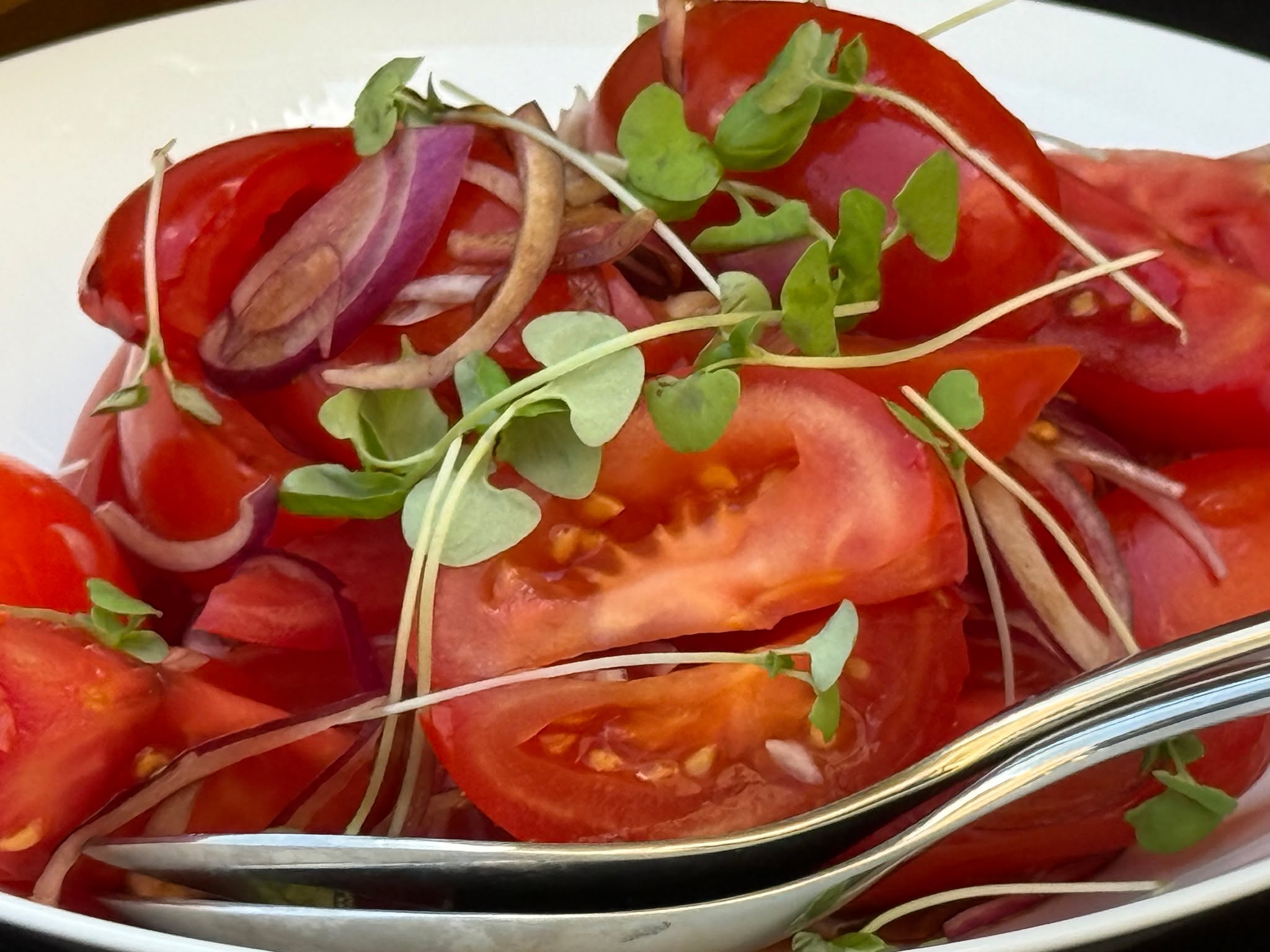 It was fantastic weather to barbecue a week gone Friday, well for the guests more than the chef! I do love getting a little creative with our barbecue dishes and have some great ideas coming through to revamp the menu shortly.
#party #buffet #bespoke #dessert #caterer #wedding #summer #passion #privatechef #fish #barbecue #glutenfree