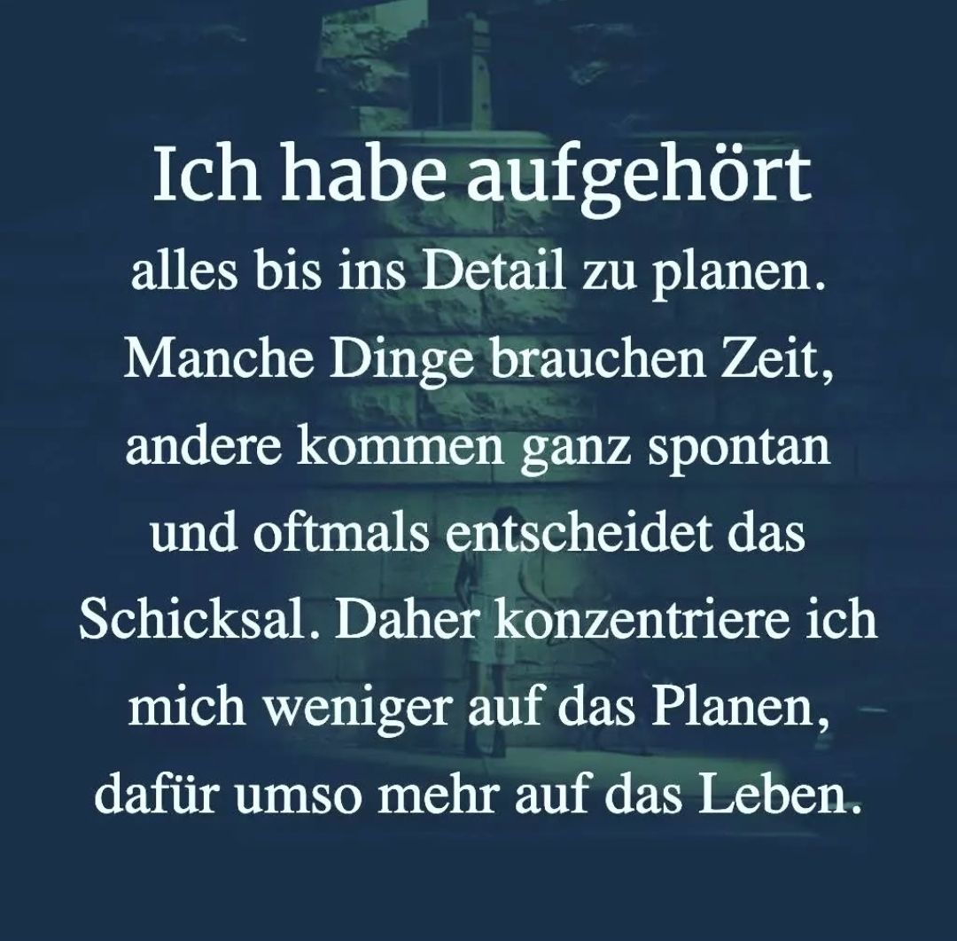 Tagesimpuls für den 09.07.2025
Botschaft von Erzengel Jophiel
Sorge Dich nicht, geliebte Seele. Alles ist gut, so wie es ist. Alles ist so, wie es für Dich und Deine Entwicklung am Besten ist. Alles was Dir widerfährt dient ausschließlich Deinem Wachstum. Ob gut oder schlecht, angenehm oder unangenehm. Alles ist, wie es ist. Und so ist es richtig. Dies sind nur Klassifizierungen Deines Verstandes. In Wirklichkeit wirst Du mit jenen Themen konfrontiert, welche Noch nicht in Harmonie sind. Du sehnst Dich nach einem Leben in Frieden und Harmonie. Dazu ist es aber wichtig, dass Du die disharmonischen Bereiche in Dir bereinigst. Dies mag manchmal schmerzhaft und unangenehm erscheinen. Dennoch wirst Du unendlich geliebt und wir stehen Dir mit unserer Hilfe zur Seite. Rufe uns und wir sind da. Du brauchst nicht alles alleine zu tun. Es ist uns eine Freude, Dich zu unterstützen und Dir die Hilfe zukommen zu lassen, welche Dich zu Deinem wahren Wesen bringt. Erkenne, dass Du ein spirituelles Wesen, erschaffen aus Licht und Liebe bist. Vertraue stets dem Leben, Dir selbst und uns.
Wir verneigen uns vor Dir und lassen Dich wissen. Du bist nie allein und Du bist unendlich geliebt.
Trage diese Botschaft immer in Deinem Herzen <3
Wundervollen Mittwoch
Conny 💞
#erzengel
#botschaft
#mitgefühl
#erkenntnis
#glaube
#wunder
#entwicklung