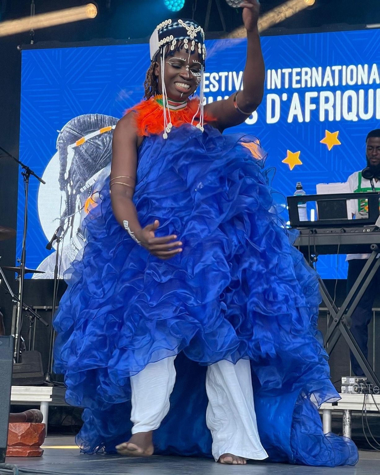 🤩🥳Merci !
Nuits d'Afrique
#Afrolight #sankofa
📷Tessa Batonda