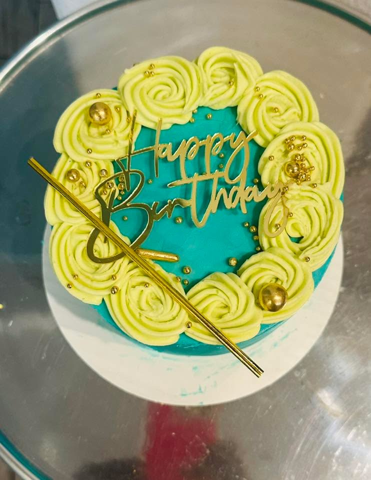 Yesterday was the start of a new extension to my business! Ashton Marie Cakes,LLC now host children cake with a twist! Need something different for your child’s birthday give me a call! These are the cakes from today’s party!!!! The young ladies were having so much fun and they did an awesome job. I was so impressed at what they knew without me showing them. We had a blast! Ashton Marie #childrenpartyideas #adultpartyideas