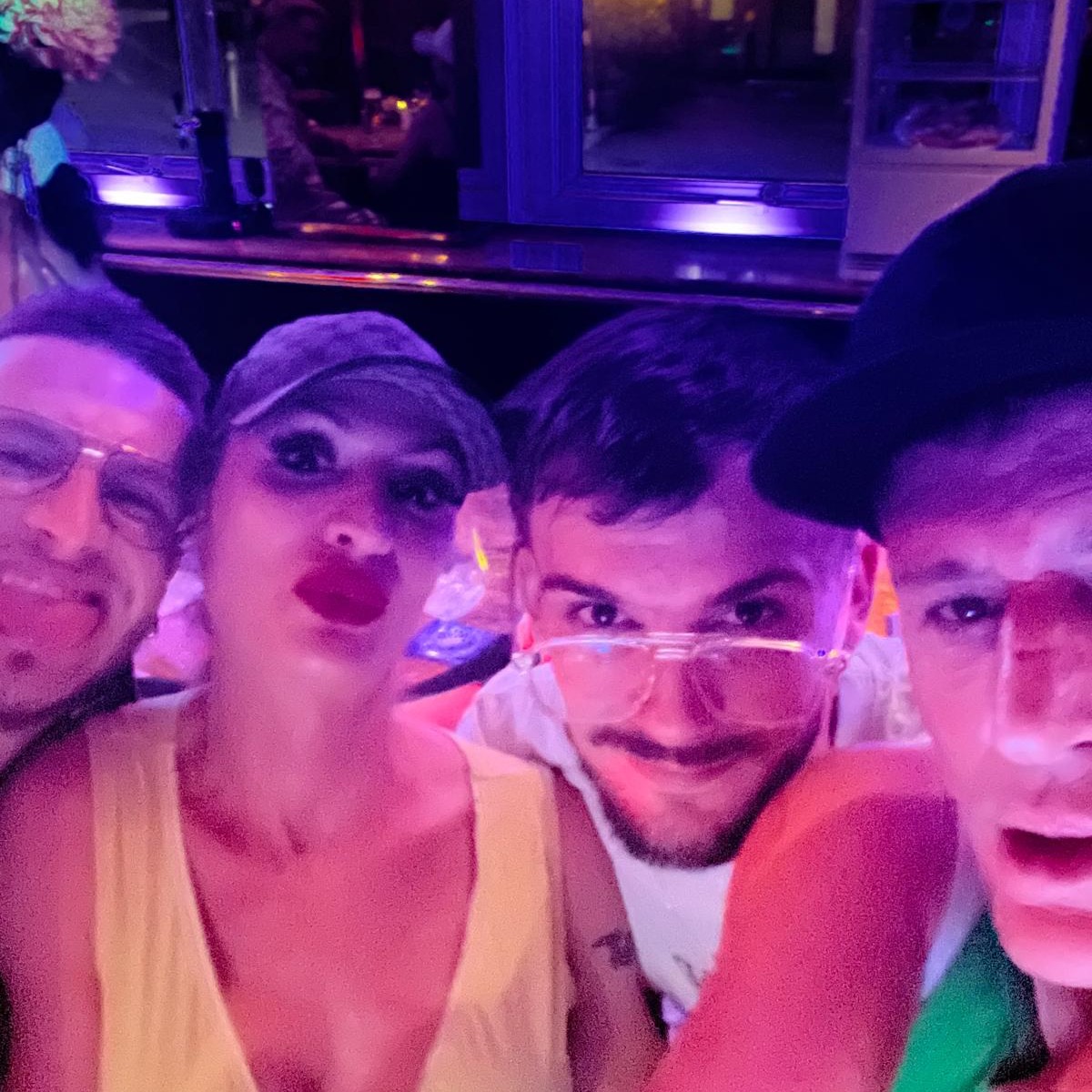 💜 Predigerhof Vibes 🔥
Life is too short for boring nights – come get wild with us!
💋 Sexy people, strong drinks and unforgettable moments await you!
Lust auf Spass, Drinks und geile Stimmung?
Dann ab in den Predigerhof Gay Bar –
💄💪 Zürichs kultigste Bar, täglich ab 14:00 Uhr geöffnet!
Bring your friends, bring your energy – we bring the heat! 🔥
📍 Predigerhof Gay Bar, Zürich
❤️🔥 Be part of the madness – we need your love and support!
#predigerhofgaybar #gayzurich #queernightlife #partytime #supportyourlocalbar #gaybarlove #lgbtqzurich #sexyvibes #drinksandkisses #zürichgaylife #barlife #dragfriendly #rainbownights 🌈🍸💋