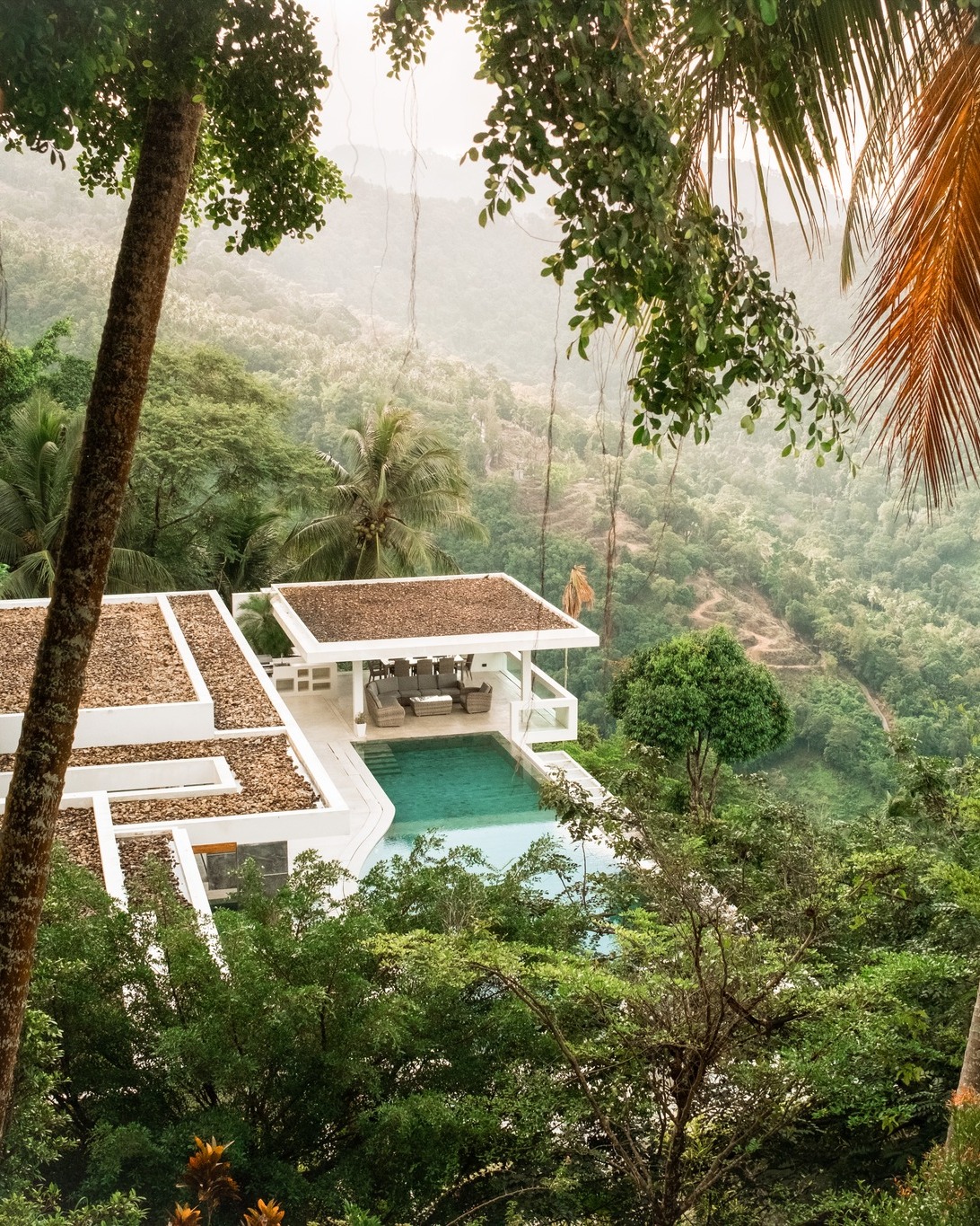 Beyond the sweeping views at Lime Samui, it’s the relaxed vibes and jungle feel that makes this place so special ✨
#limesamuivillas #kohsamui #luxuryvilla #thailand🇹🇭 #samuivilla #travelthailand