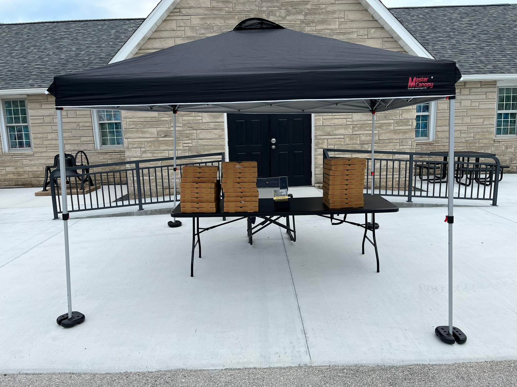 You can pick up pizza at Behind The Wire Ministries now!
102 W Washington St
Loogootee, IN 47553