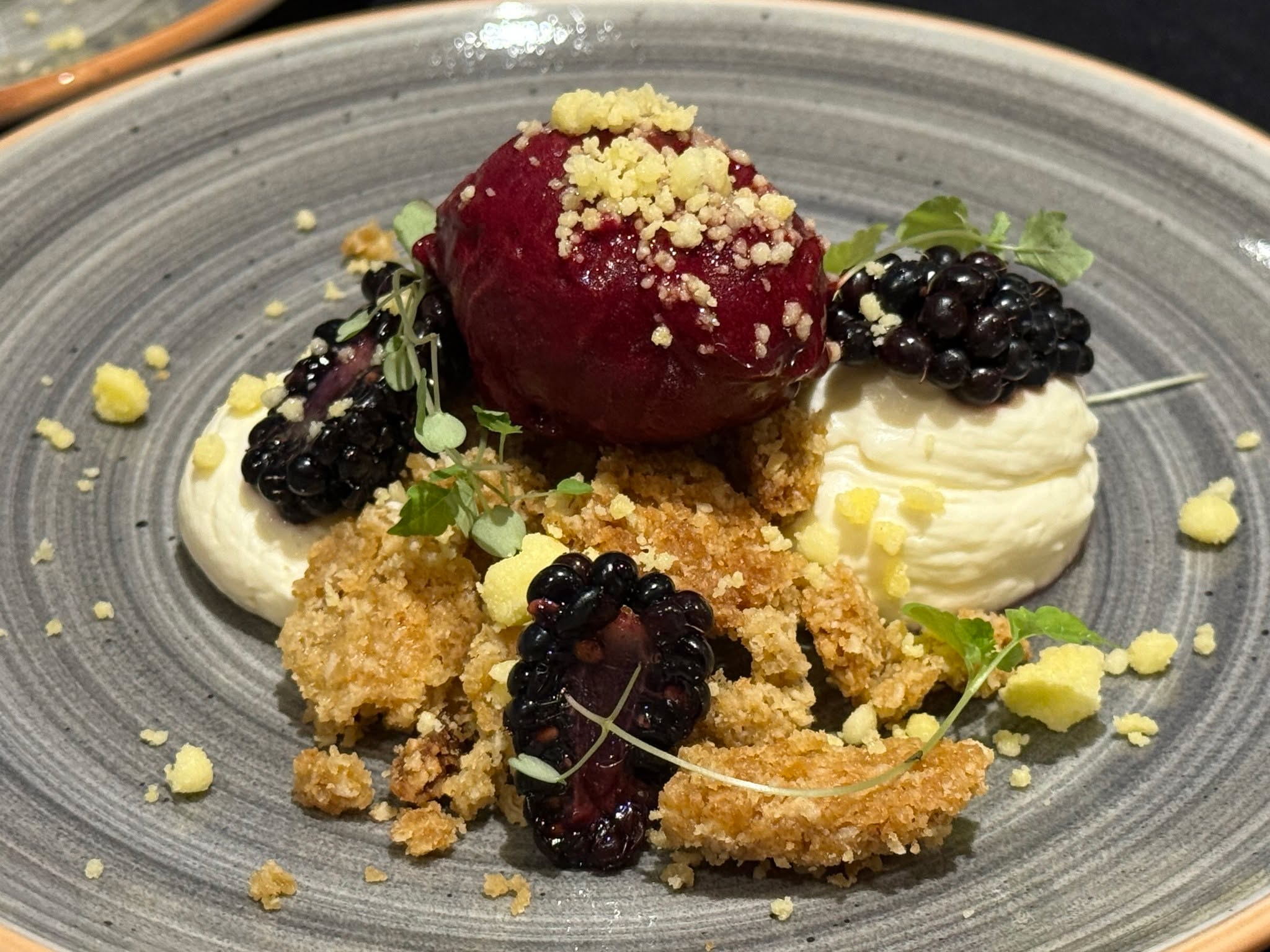 There are a few "loyal" dishes that have appeared on the menu in one form or another over the years but still continue to impress and enjoy rave reviews.
White chocolate & cream cheese, hob nob, blackberry & lemon
I first came up with this dish when I arrived on Guernsey back in 2014! It was inspired by walking on the cliff paths and foraging blackberries. It's kind of my take on a cheesecake I guess. Either way, everyone loves it and it continues to feature on our menus.
#bespoke #privatechef #gardenparties #party #desserts #inhomedining #local #passion #summer #dessert #dinner #wedding #caterer #entertaining