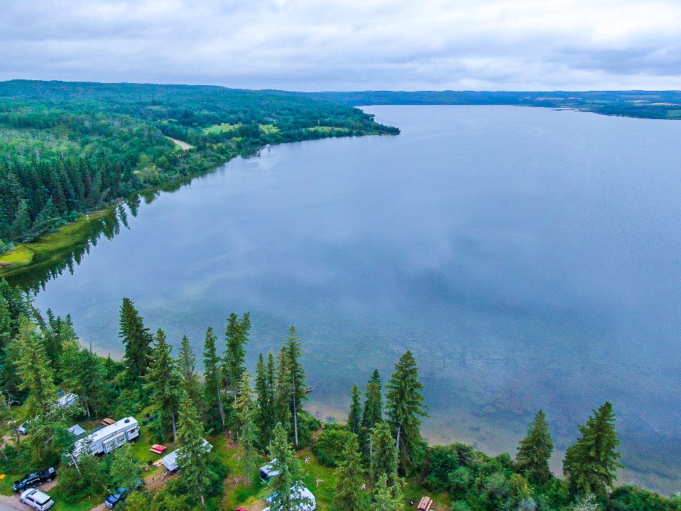 Looking for a quiet place to relax, ride, or roast marshmallows this summer? We have lots of availability through August and into September! (Get that one last camping weekend in before school starts!)
Our campground is the perfect getaway for families, friends, or clubs looking to unplug and enjoy the outdoors.
✅ Spacious sites
✅ Horse-friendly areas
✅ Lake access & arena space
Learn more or book through our new website!
🔗 https://www.stoneylakecommunity.ca/book-now