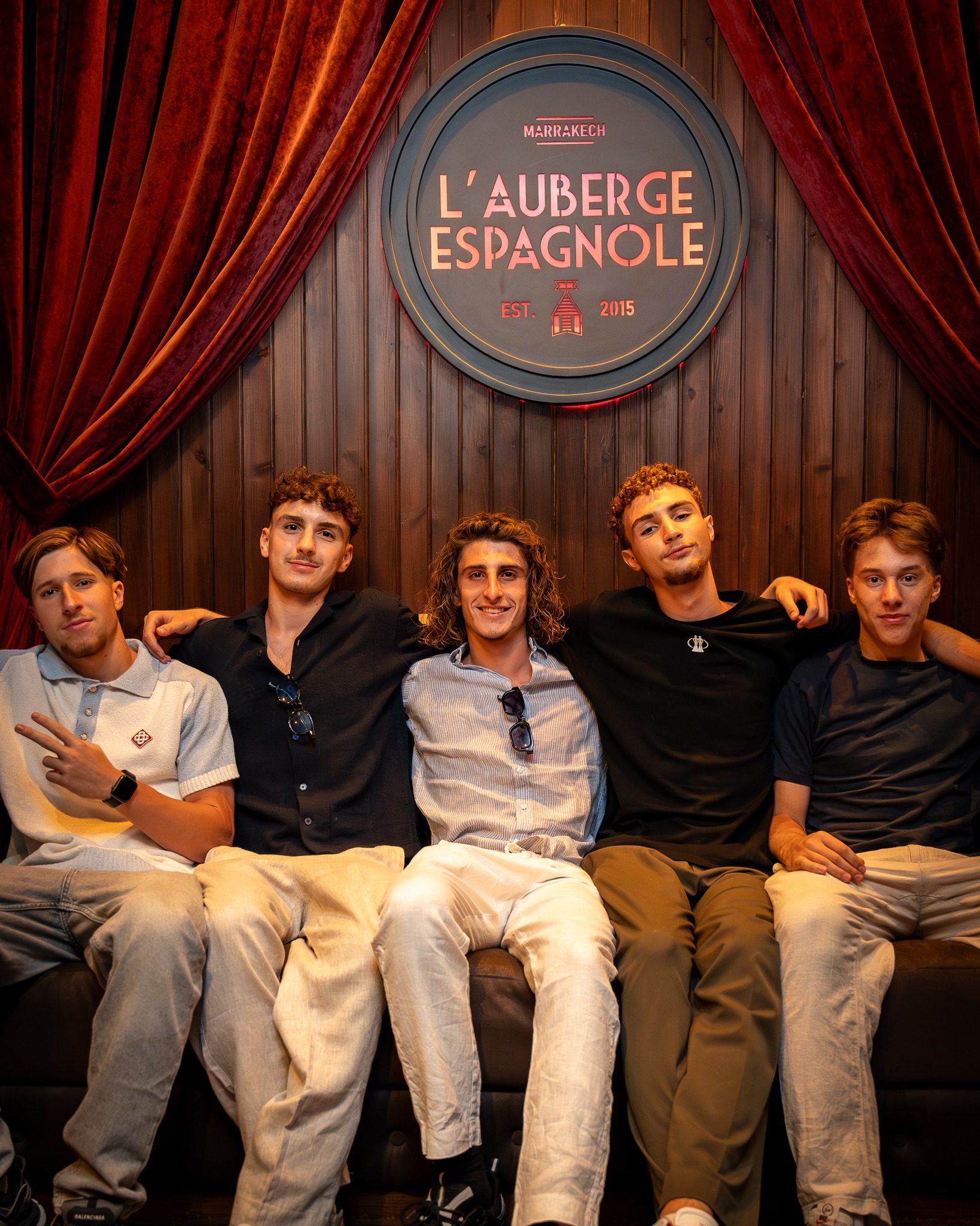 La magie était au rendez-vous ! ✨
.
Chaque soirée à L'Auberge Espagnole est une collection de moments magiques
.
Réservez vite votre table et préparez-vous à une nuit de folie 🔽
.
☎️+𝟮𝟭𝟮 (𝟬)𝟲 𝟬𝟴 𝟴𝟴 𝟭𝟬 𝟱𝟲
⏱7/7 / 18ᴴ00 - 2ᴴ00
🌐https://www.lauberge-espagnole-marrakech.com/
📍Angle Rue Tarik Ibn Ziad et Moulay Ali , Marrakesh, Morocco
🗺https://goo.gl/maps/dKyQt7yQsfs12KGh9
#Marrakech #restaurant #Morocco #marrakechnightlife #Flamenco #SangriaTime #FlamencoMarrakech #FlamencoShow #VisitMarrakech #Apéro #EntreAmis #Partage