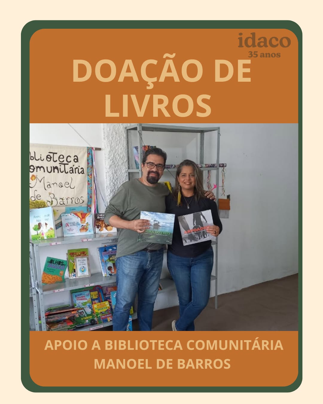 📚✨ Em um ano em que o Rio de Janeiro é reconhecido como Capital Mundial do Livro, o IDACO tem orgulho de fortalecer o acesso à leitura em territórios que, muitas vezes, enfrentam barreiras para acessar espaços de conhecimento e cultura.
📦 Através da articulação do instituto, a Biblioteca Comunitária Manoel de Barros recebeu uma linda doação de livros das editoras @editorabarleu e @editorafranciscoalves, selecionados especialmente para apoiar a formação de leitores e leitoras na Baixada Fluminense.
#IDACO #IDACO35Anos #CapitalMundialDoLivro #DoaçãoDeLivros
#BibliotecaComunitária #LeituraTransforma