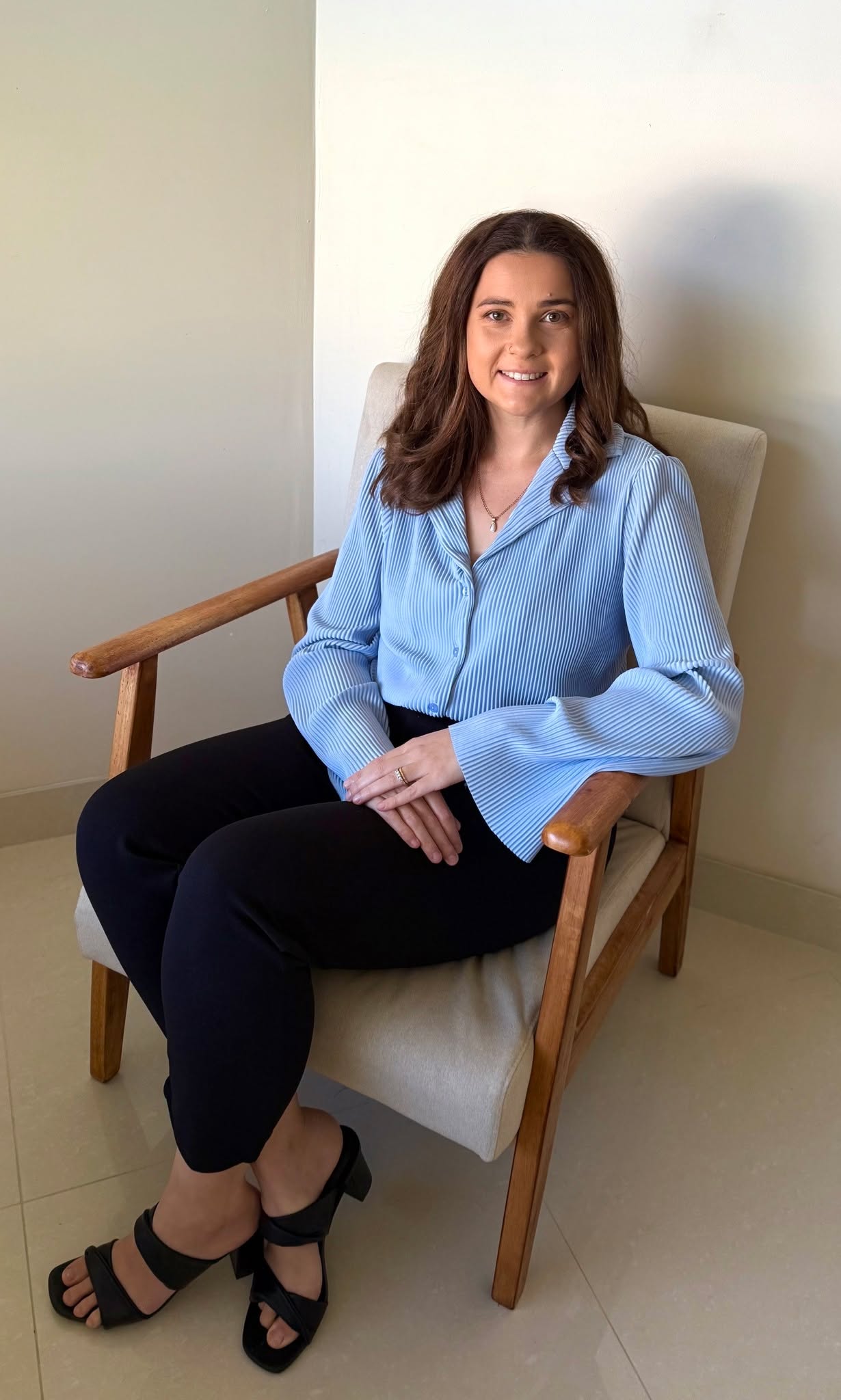 Hi there, I'm Shalee- the heart behind Little Latch Lactation Consulting.
As an International Board Certified Lactation Consultant, Midwife and Nurse and passionate advocate for nurturing care, I'm here to support you through the beautiful, complex, and deeply personal journey of infant feeding.
I created Little Latch Lactation Consulting to offer a space that feels calm, inclusive, and empowering- where every family feels seen, heard, and supported. Whether you're navigating your first latch, dealing with challenges, or simply looking for gentle guidance, my approach is always evidence-based, compassionate, and tailored to you.
This is a safe space, free of judgement and full of heart. I'm so glad you're here 💛