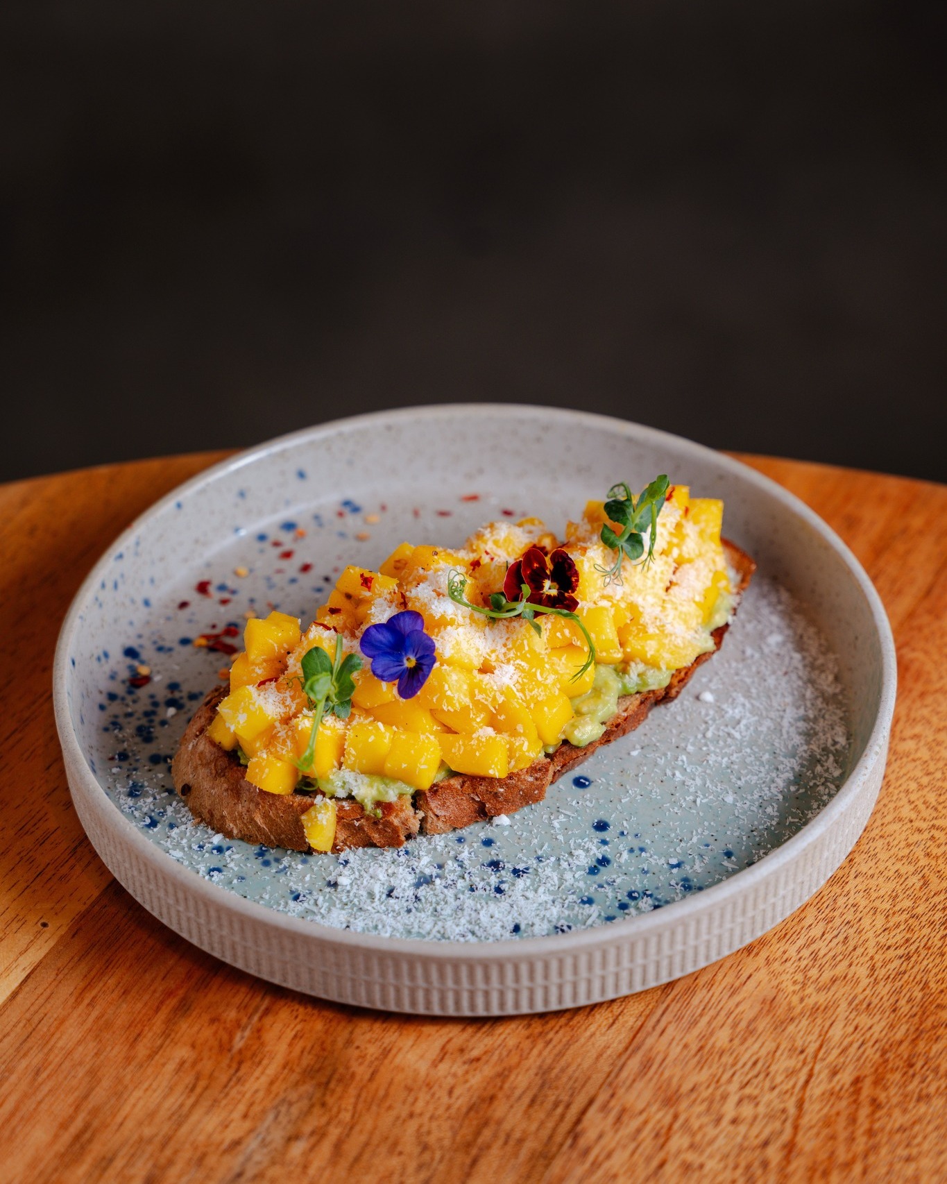 Fresh, bold, and with a little spice to keep things interesting — the perfect balance for your Sensory Brunch.
#siddhartaloungebybuddhabar #siddhartalounge #buddhabar #buddhabarofficial #yasbay #yasbayuae #abudhabi #brunch