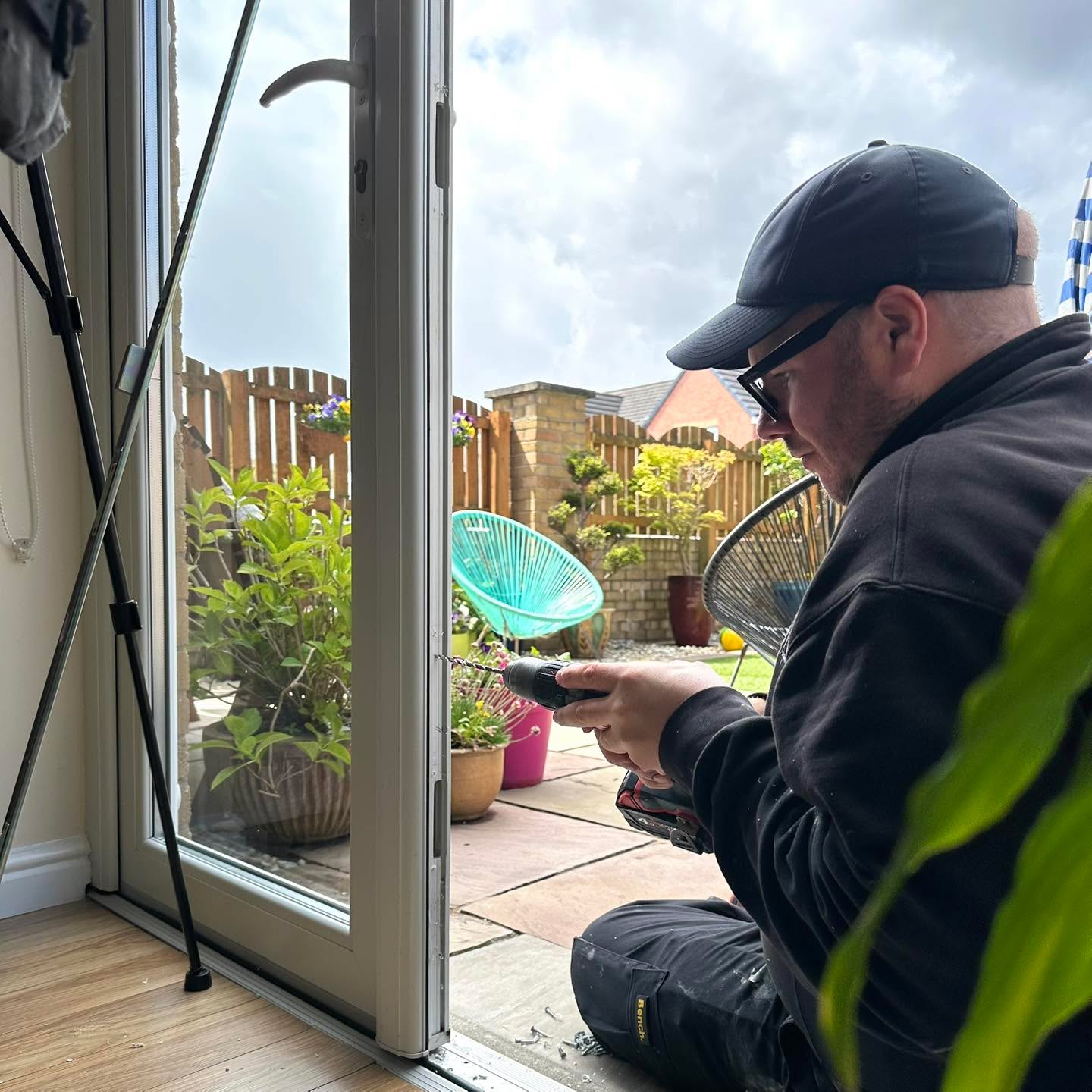 The customer was struggling to get their French doors to close properly. The centre latch had failed, and the door just wasn’t locking right. We replaced the latch and keepers so everything lines up again.
🟥🟩 Smooth, secure, sorted 🟩🟥
Email: info@spectrumwindowrepairs.com
🌐 Visit: www.spectrumwindowrepairs.com
#WindowRepairs #DoorRepairs #DoubleGlazingRepairs #HomeMaintenance #UPVCRepairs #WindowFix #DoorFix #GlasgowRepairs #EdinburghRepairs #AyrshireTrades #PropertyRepairs #EnergyEfficientHomes #ScottishTradesmen