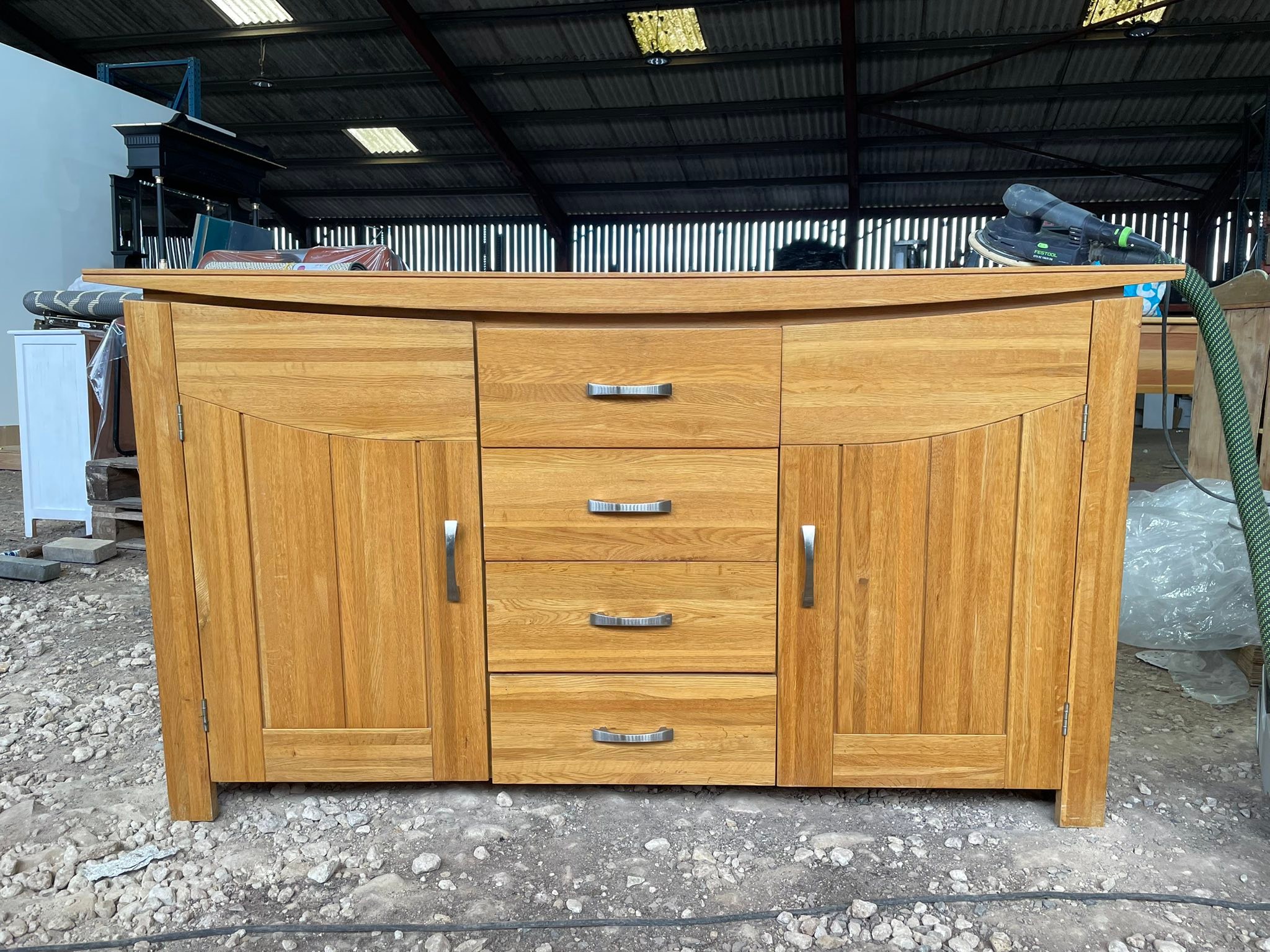 I’m attaching some before and after photos of a sideboard collected this Monday — amazing what a couple of days can do. 🤗
I really enjoyed working on this piece. Upcycled doesn’t always have to mean vintage.
If you’ve got any solid wood furniture you’d like restyled, just send over a photo for a quote!
#UpcycledFurniture #FurnitureMakeover #RestyledFurniture #BeforeAndAfter #ModernVintage #HomeStyling #SustainableLiving #RelovedbyJo