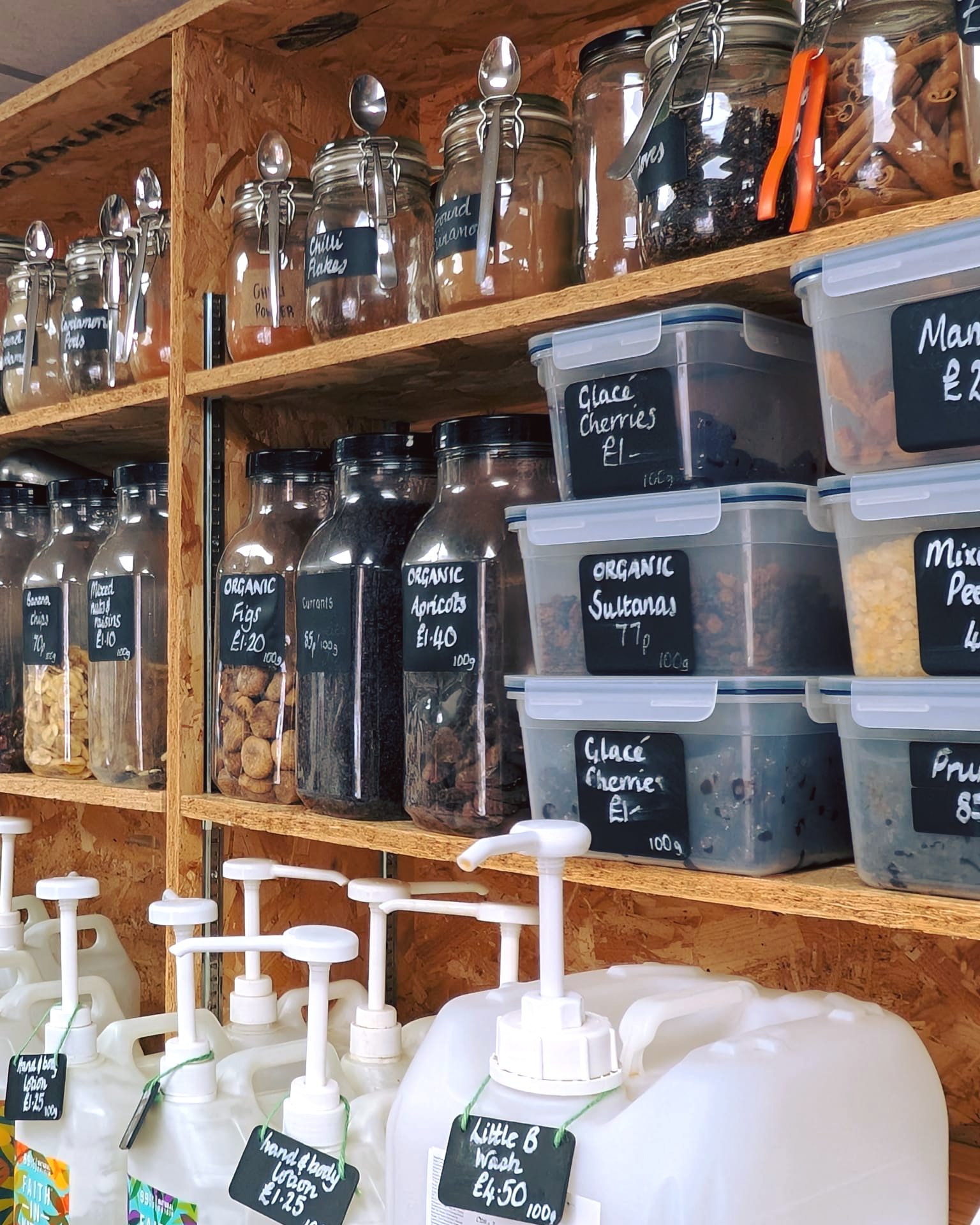 Dried fruit snacks for school hols...(or swipe if that's wishful thinking)
We've got you covered 😅