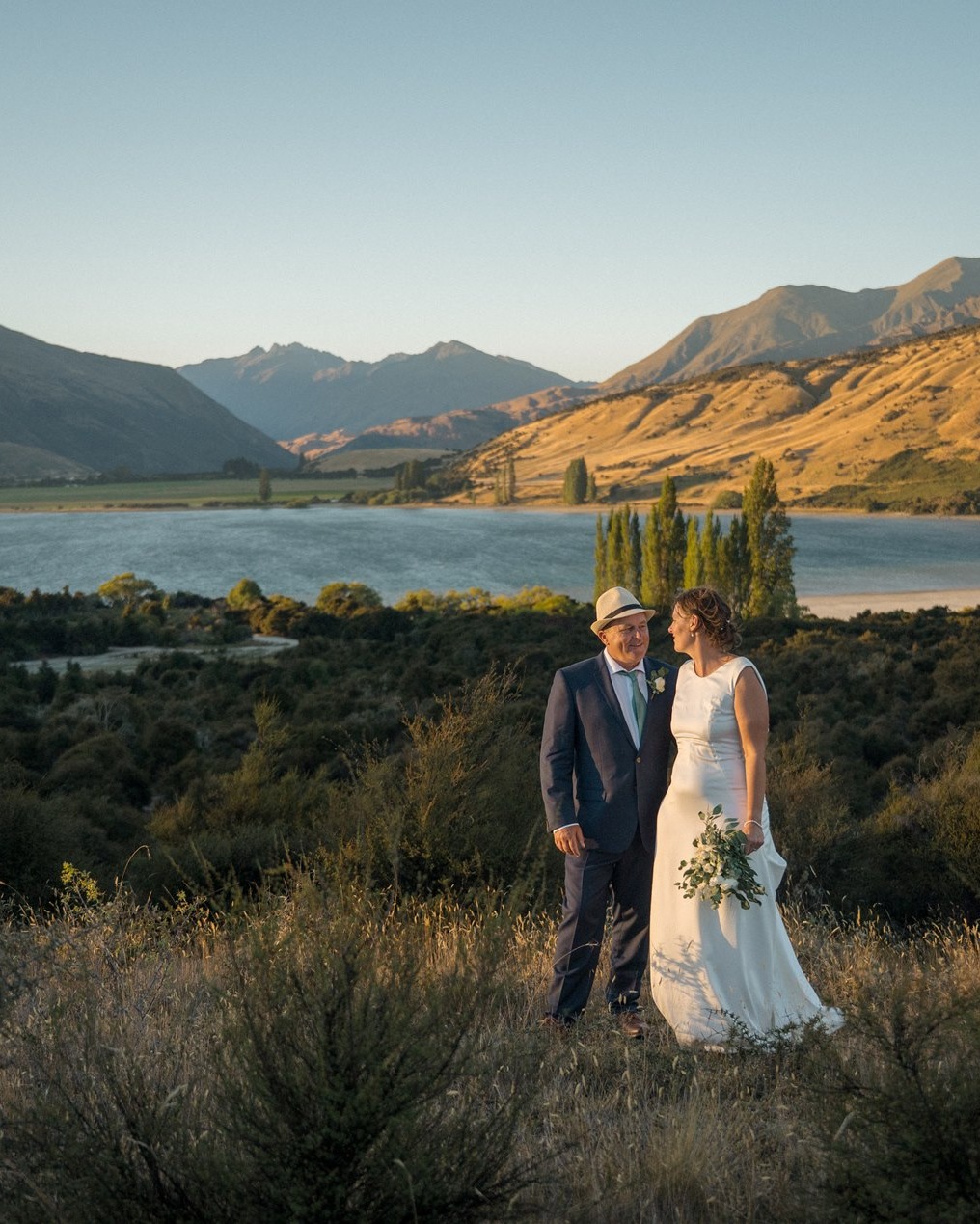 The perfect view, the right company — Dublin Bay magic.
📸 @micimageweddings