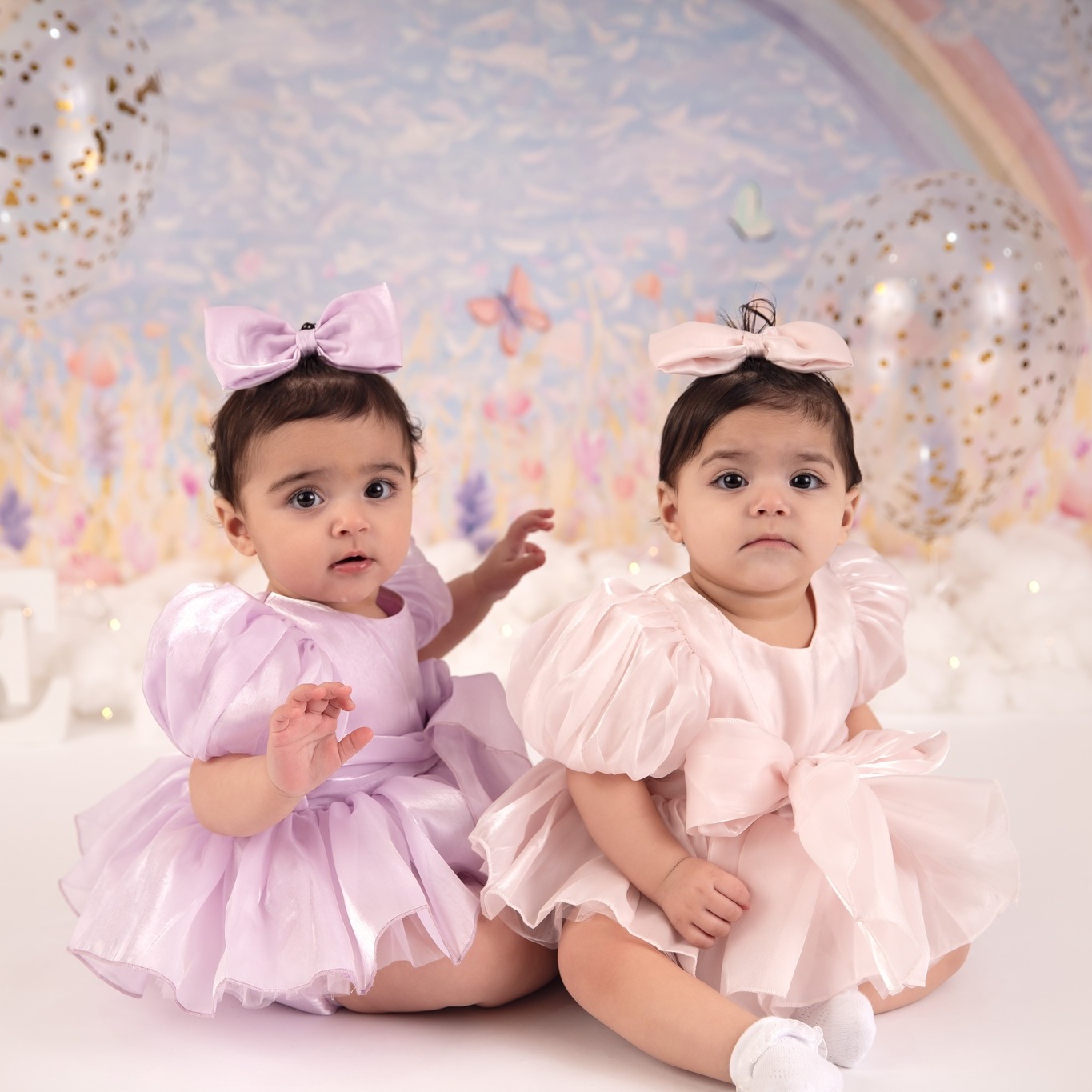 Sydney cake smash photography
www.firstmomentsphotography.com.au
✔️Range of Cakes & Decorations Included
✔️High Resolution Images Included
✔️ Option to add on Bubble Bath & Family photographs
If you would like more information or would like to book in your session send us a DM or email at info@firstmomentsphotography.com.au
Studio Located on James Ruse Dr, Granville NSW