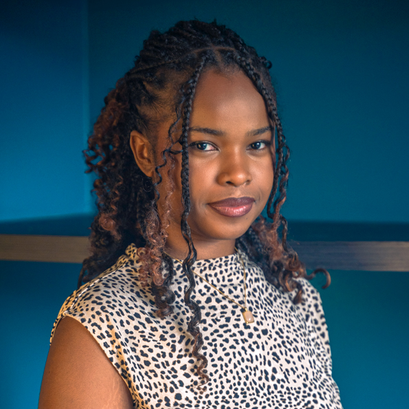 Nous étoffons l’équipe et continuons de nous développer en accueillant Bahati ALI, diplômée de l’Université Paris 1 Panthéon Sorbonne et spécialisée en communication politique et publique. Bienvenue Bahati 💫