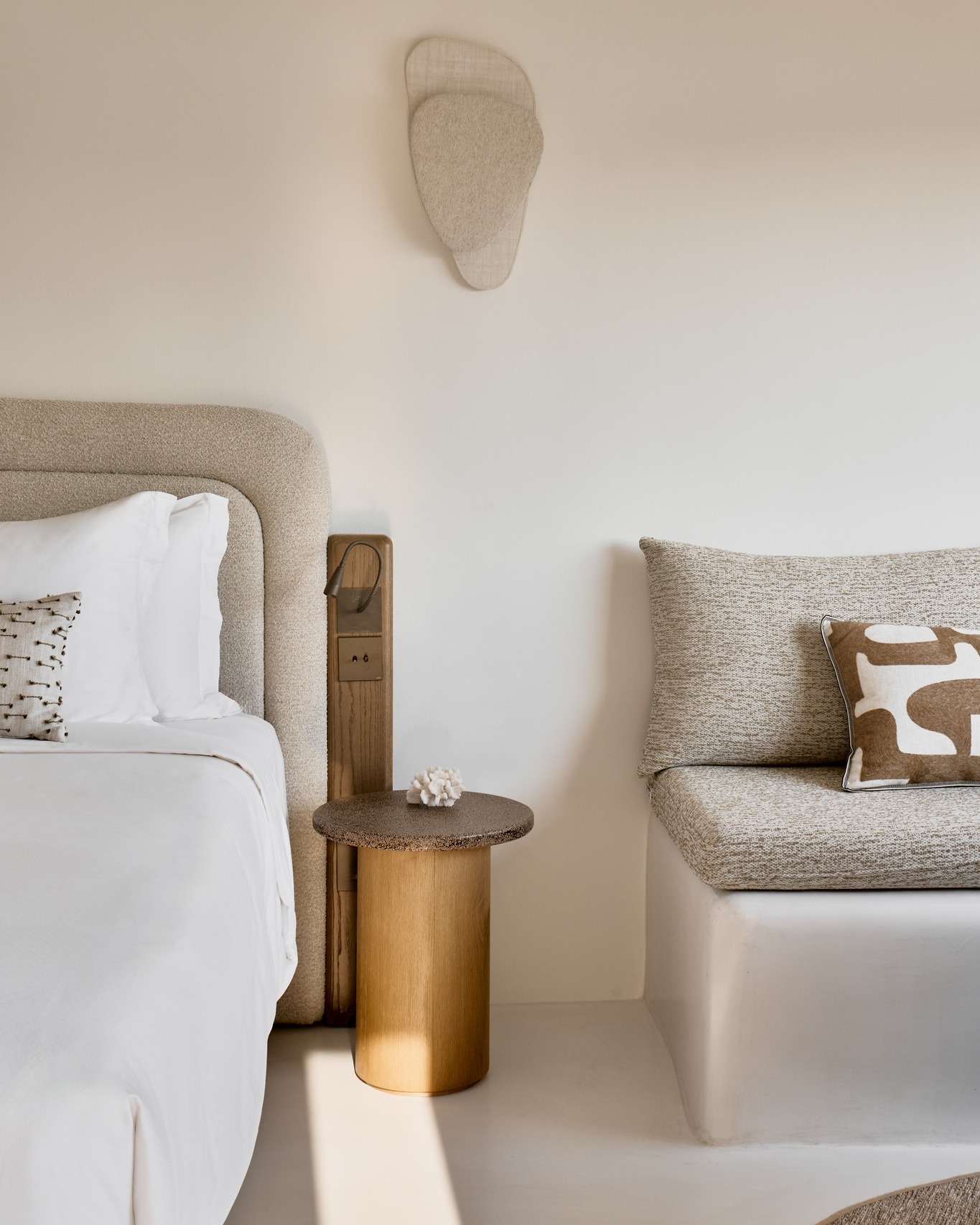 Minimal in form, maximum in meaning.
Our side tables tops at Mystique Hotel, Santorini, are crafted from Koukoutsi — a sustainable composite made from olive oil by-products.
Born from the Mediterranean landscape, each piece reflects our commitment to circular design and understated luxury.
♻️ Made from bio-waste
🪵 Textural elegance
🌍 Made in Greece
Interior Design: @interiordesignlaboratorium
Photo Credits:
Studio Breba Photo
Photographers:
Claus Brechenmacher
Reiner Baumann
#KoukoutsiMaterial #SustainableDesign #MystiqueHotel #EcoLuxury #GreekDesign #CircularMaterials