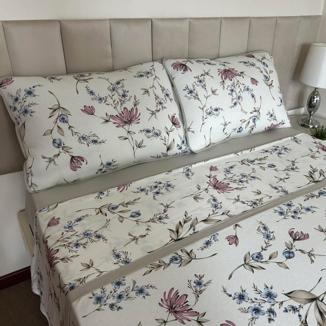 Jogo de lençol em malha 100% algodão
➡️3 peças
➡️4 peças
#inverno2025 #malha100porcentoalgodao #camacompleta #jogodelençol