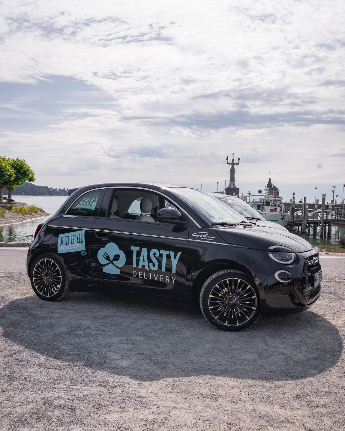 🍔 Tasty Delivery – Konstanz is(s)t besser!
Der Lieferdienst mit der größten Auswahl an den besten Restaurants aus Konstanz.
Lokal. Lecker. Schnell bei Dir.
www.tasty-delivery.de
#tastydelivery #tastykonstanz #konstanz #bodensee #lieferservice #lieferdienst #tasty