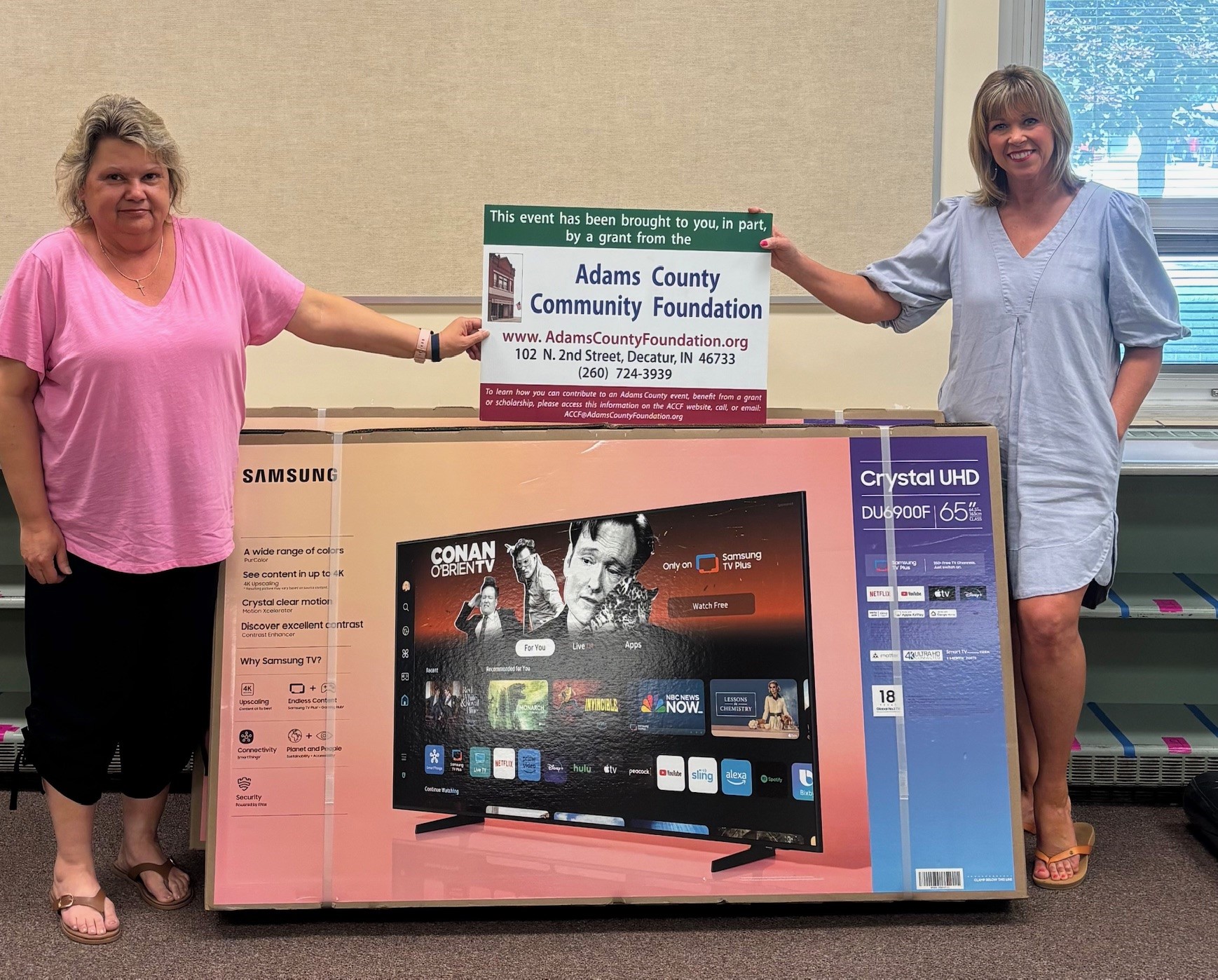 The Adams County Community Foundation (ACCF) is pleased to announce that Connect to Careers / MERIT Center was recently awarded a grant for televisions and a television cart unit. The MERIT Center offers classes for career development skills training for adult learners. The TV monitor and cart unit will help instructors with providing their presentations and training to classes offered.
This ACCF grant was made possible through unrestricted funds sponsored by the Donald Wood Family (DWF) Fund.