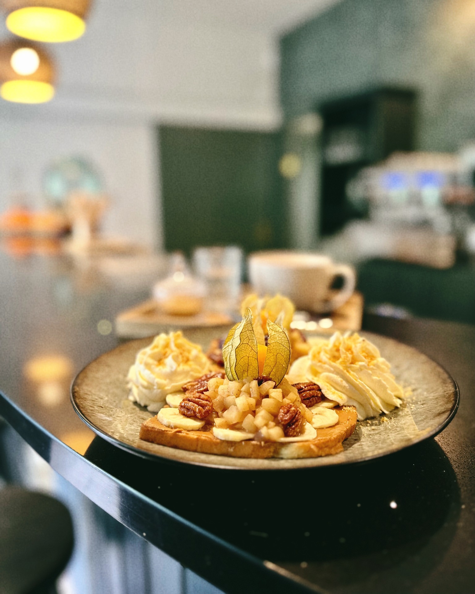 ☀️ Léto s Kristies ☀️
VAŠE TĚLO SLYŠÍ VŠECHNO, CO SI O NĚM MYSLÍTE 👂
Tak co mu dnes pošeptat něco laskavého? 🧡
"Francouzský toust se skořicí, opečenými jablky a vanilkou" 🤩
Natáhněte svetr a přijďte si dopřát kus nefalšovaného hygge 🧶
Léto na teplo trochu zapomnělo - my ale ne.
#letoskristoes #kristies #frenchtoust #hygge